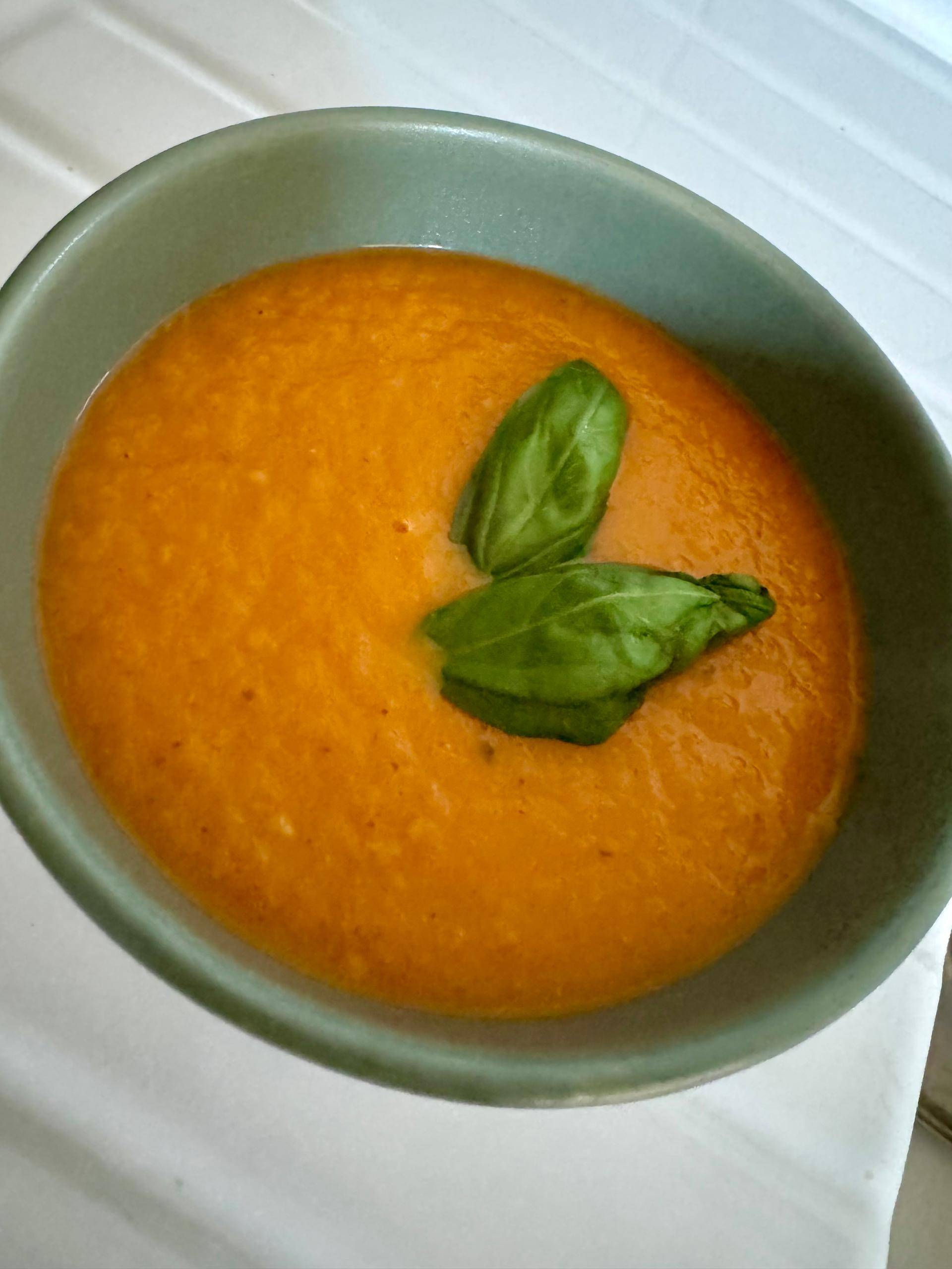 Soupe tomate basilic - Recette Cookeo | Moulinex