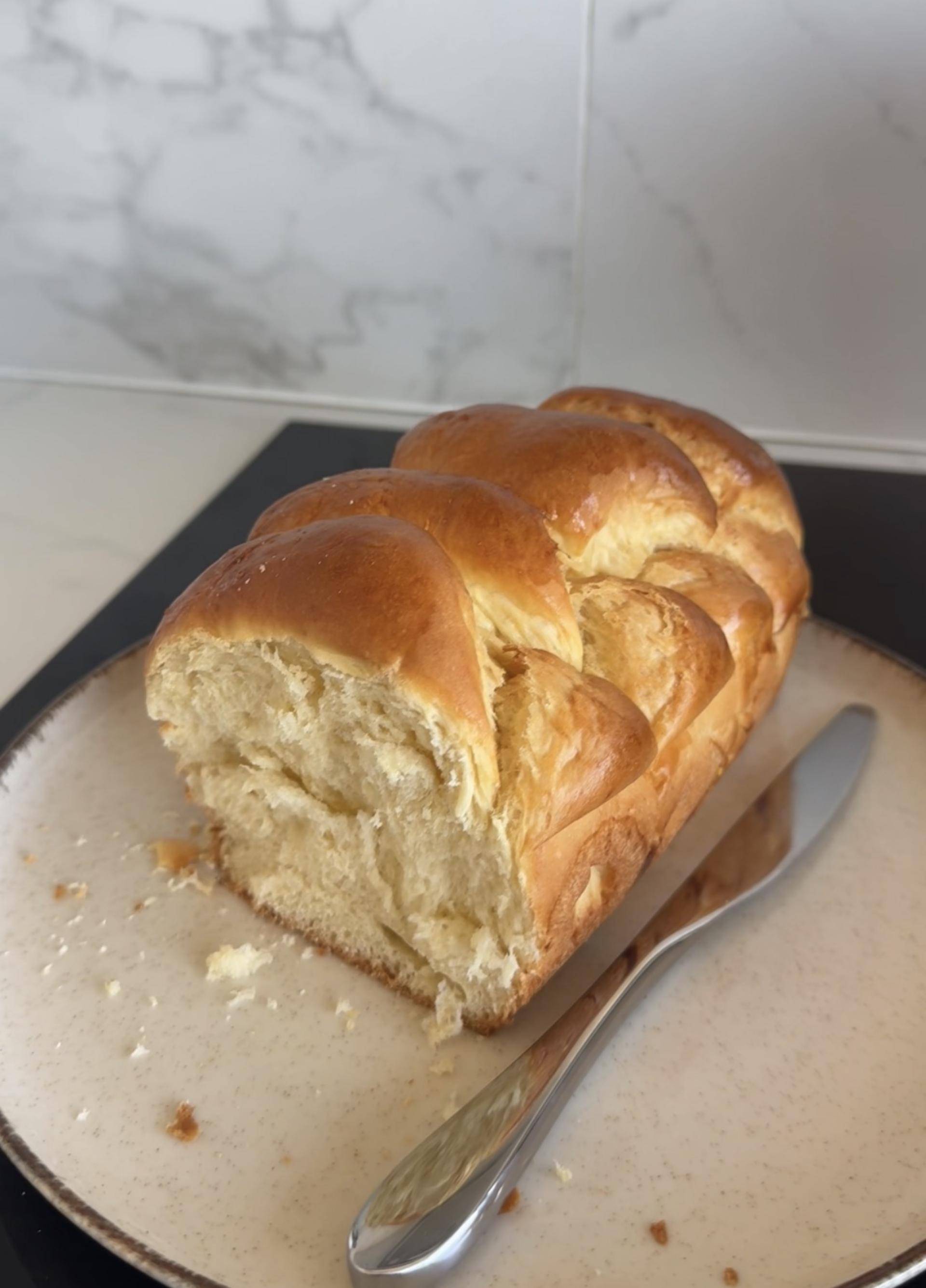 Brioche moelleuse et filante japonaise - Recette Companion Connect XL | Moulinex