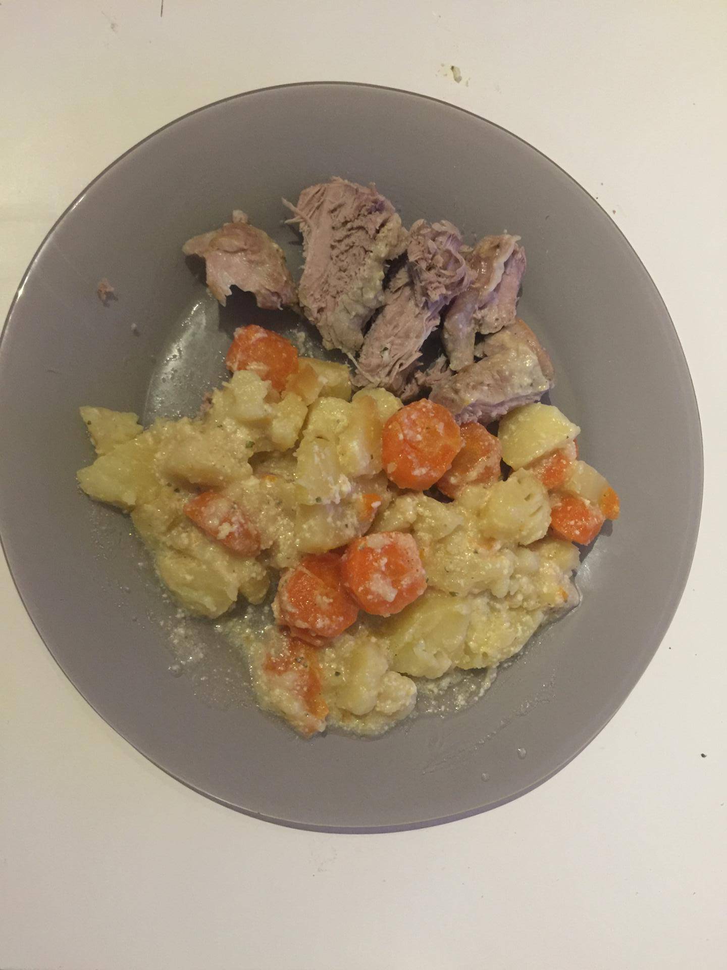 Filet mignon au Boursin, pommes de terre, carottes. - Recette Cookeo | Moulinex