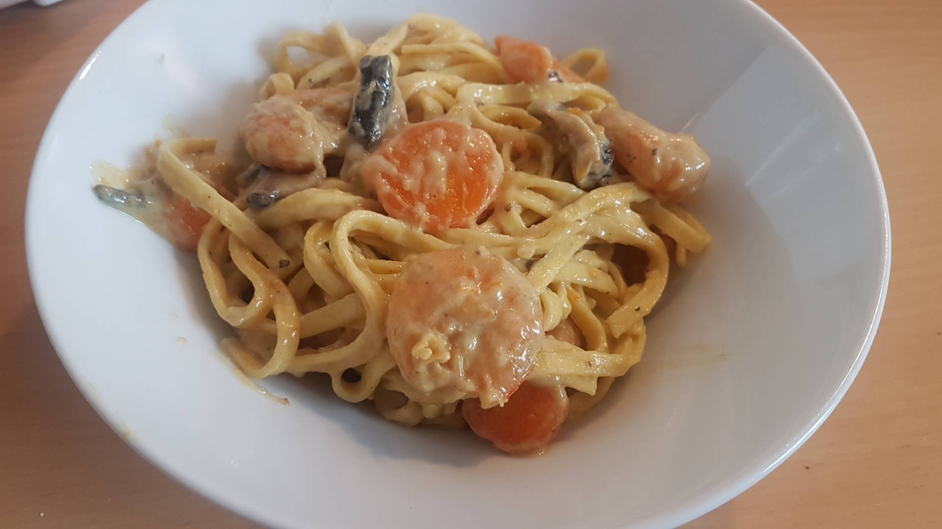 Pâtes aux crevettes curry et lait de coco - Recette Cookeo | Moulinex