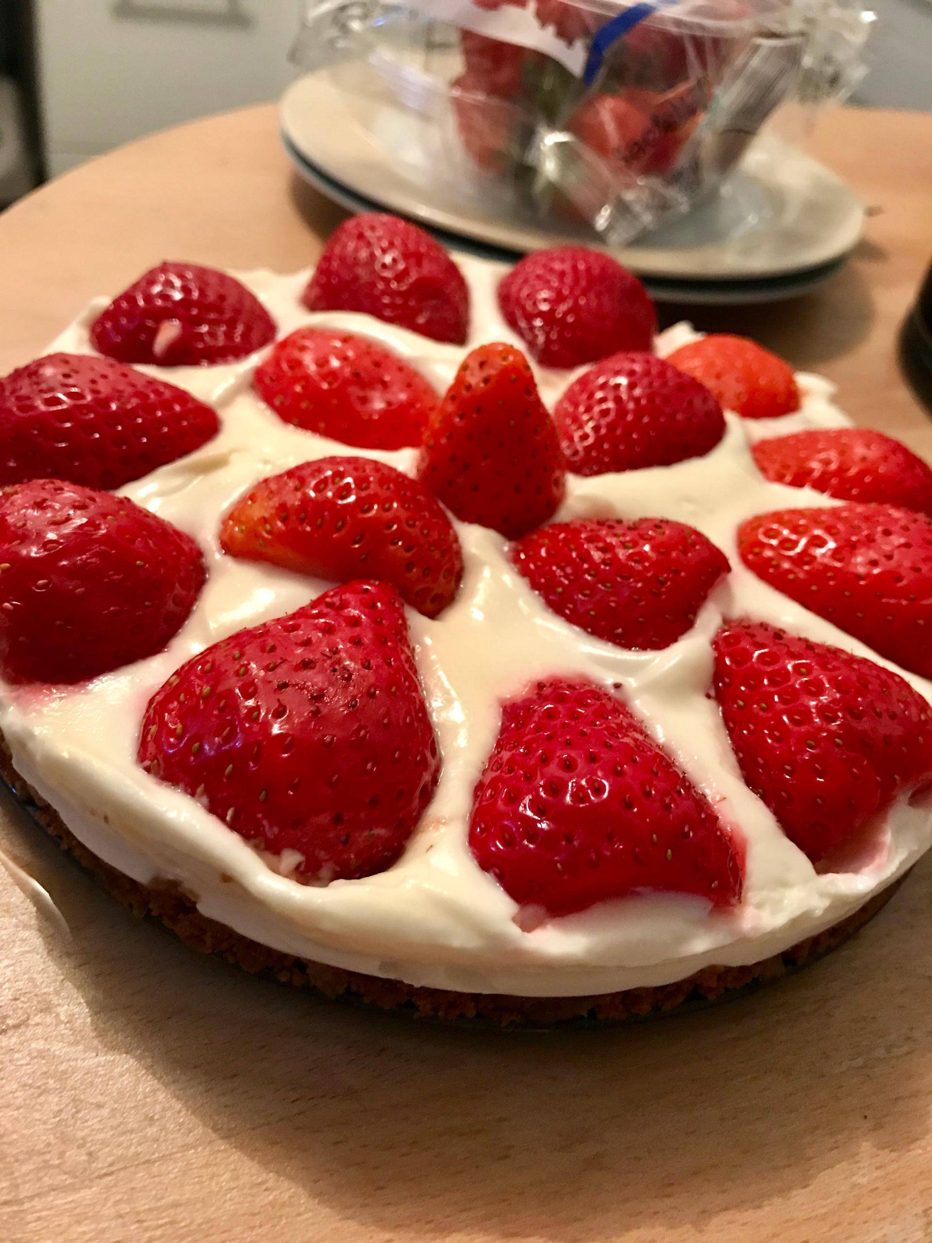 Fraisier façon cheesecake sans cuisson - Recette Companion Connect XL | Moulinex