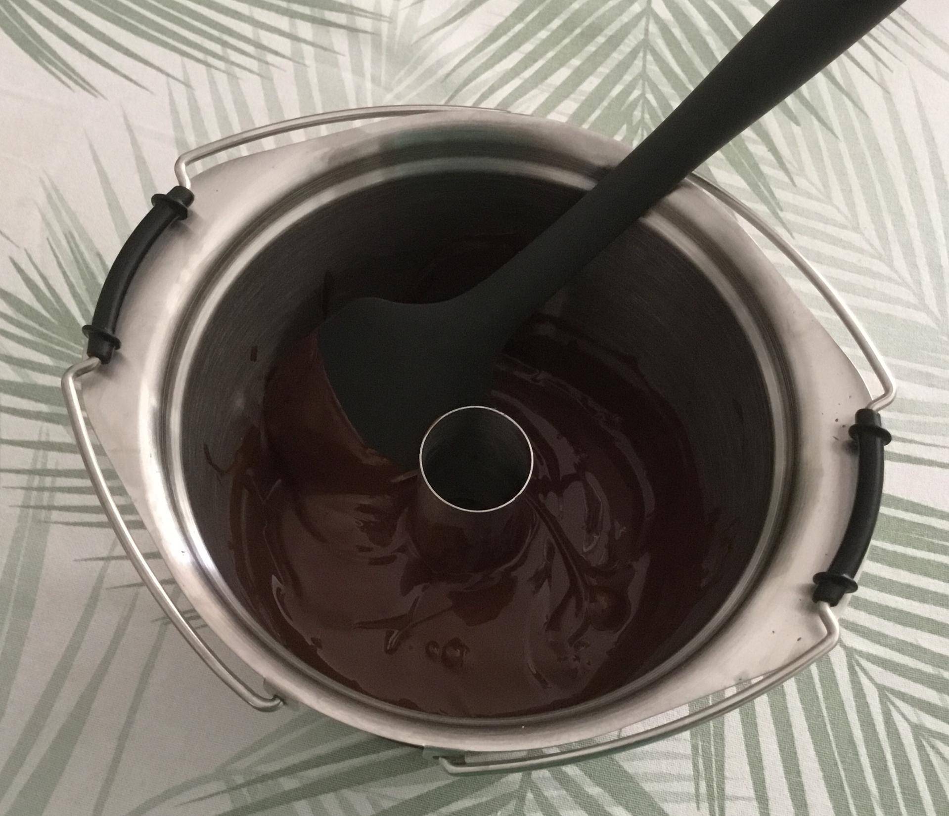Chocolat fondu au bain marie - Recette Companion Connect | Moulinex