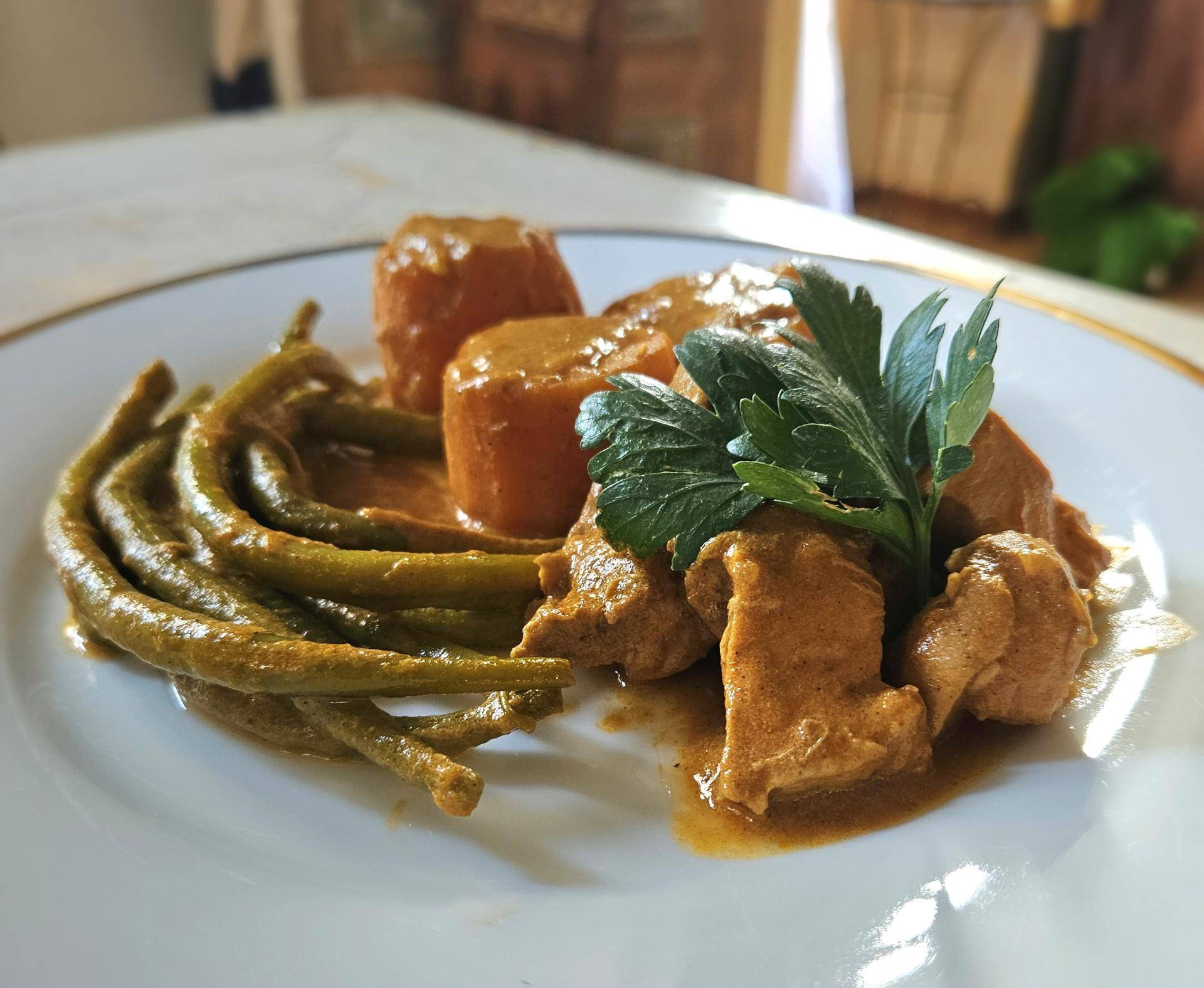 Pintade à l'indienne - Recette Companion Connect XL | Moulinex