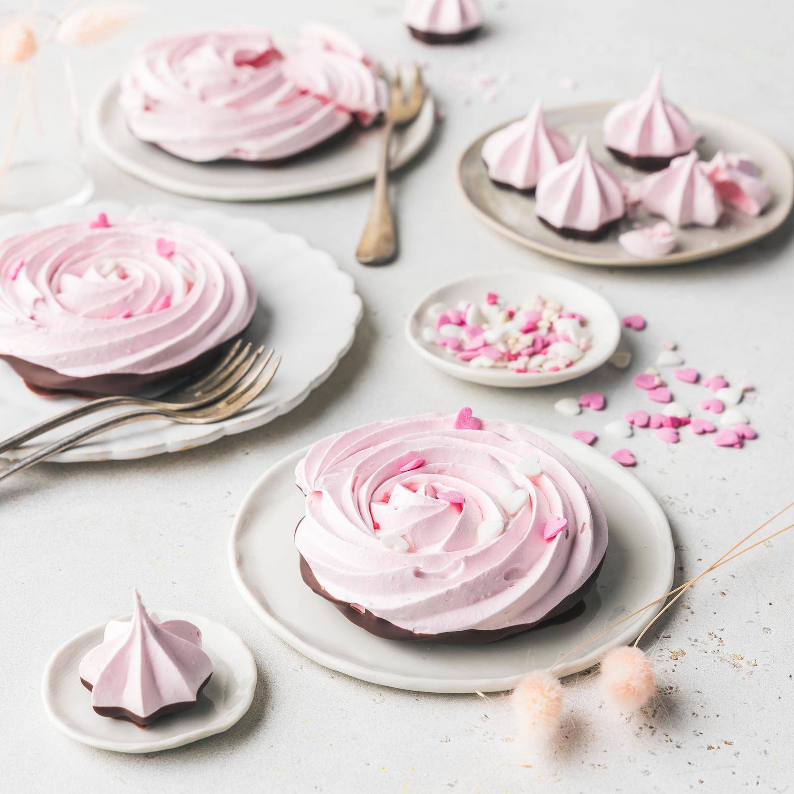 Meringues roses au chocolat - Recette Kitchen Machines Touch/Touch + | Moulinex