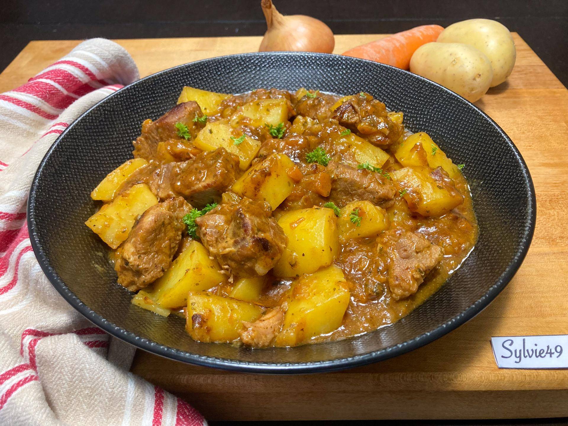 Spezzatino di vitello (ragoût de veau) - Recette Cookeo V3 | Moulinex