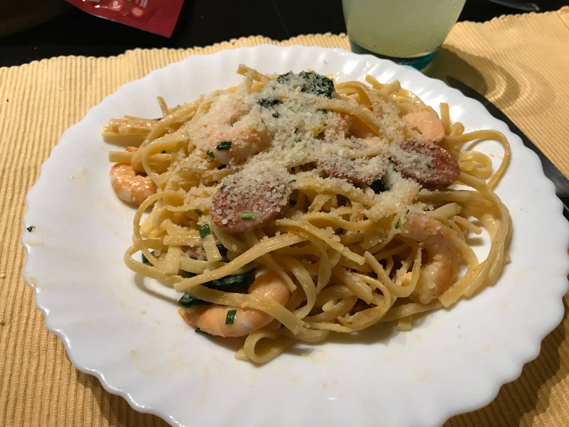 Linguines au chorizo et aux crevettes - Recette Cookeo | Moulinex