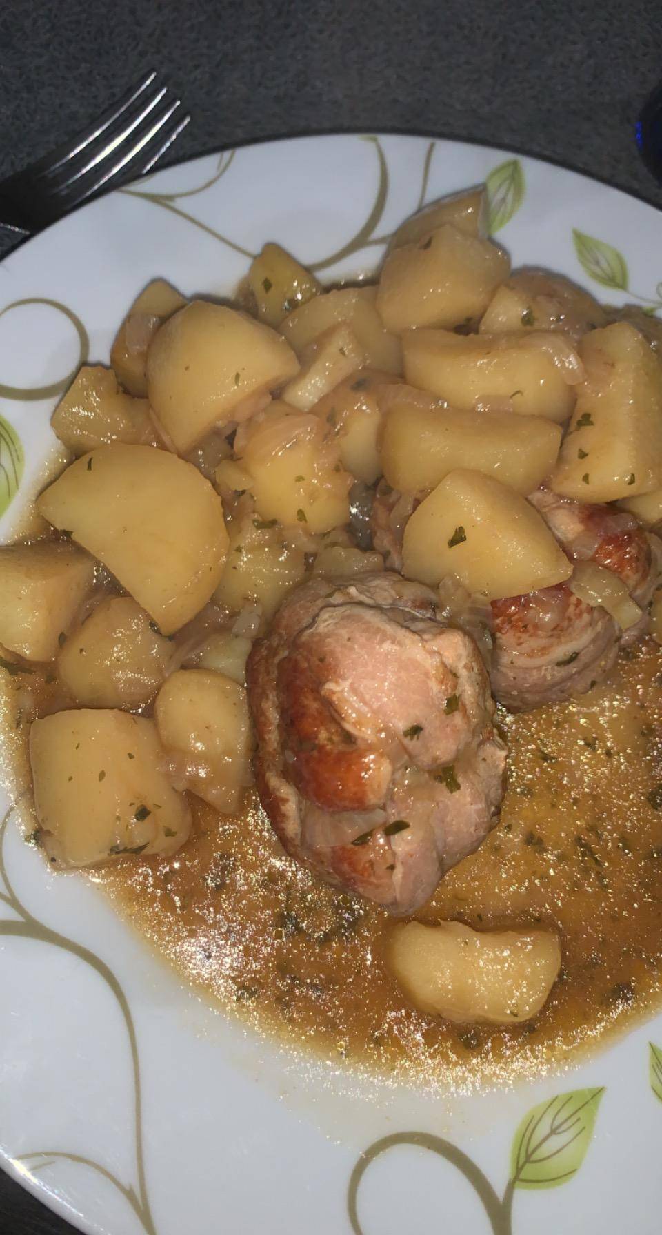 Paupiettes de porc accompagné de ses pommes de terre - Recette Cookeo | Moulinex