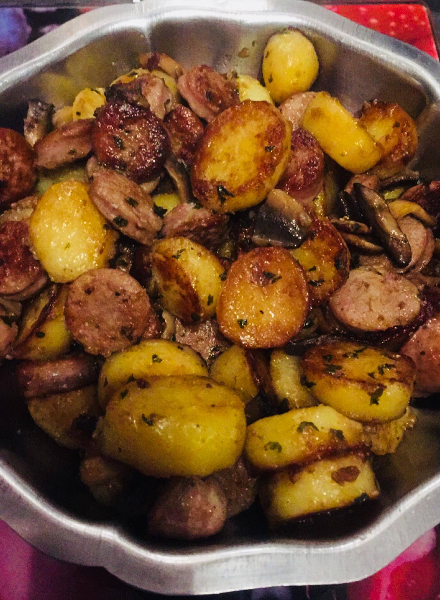 Pommes de terre saucisses - Recette Cookeo | Moulinex