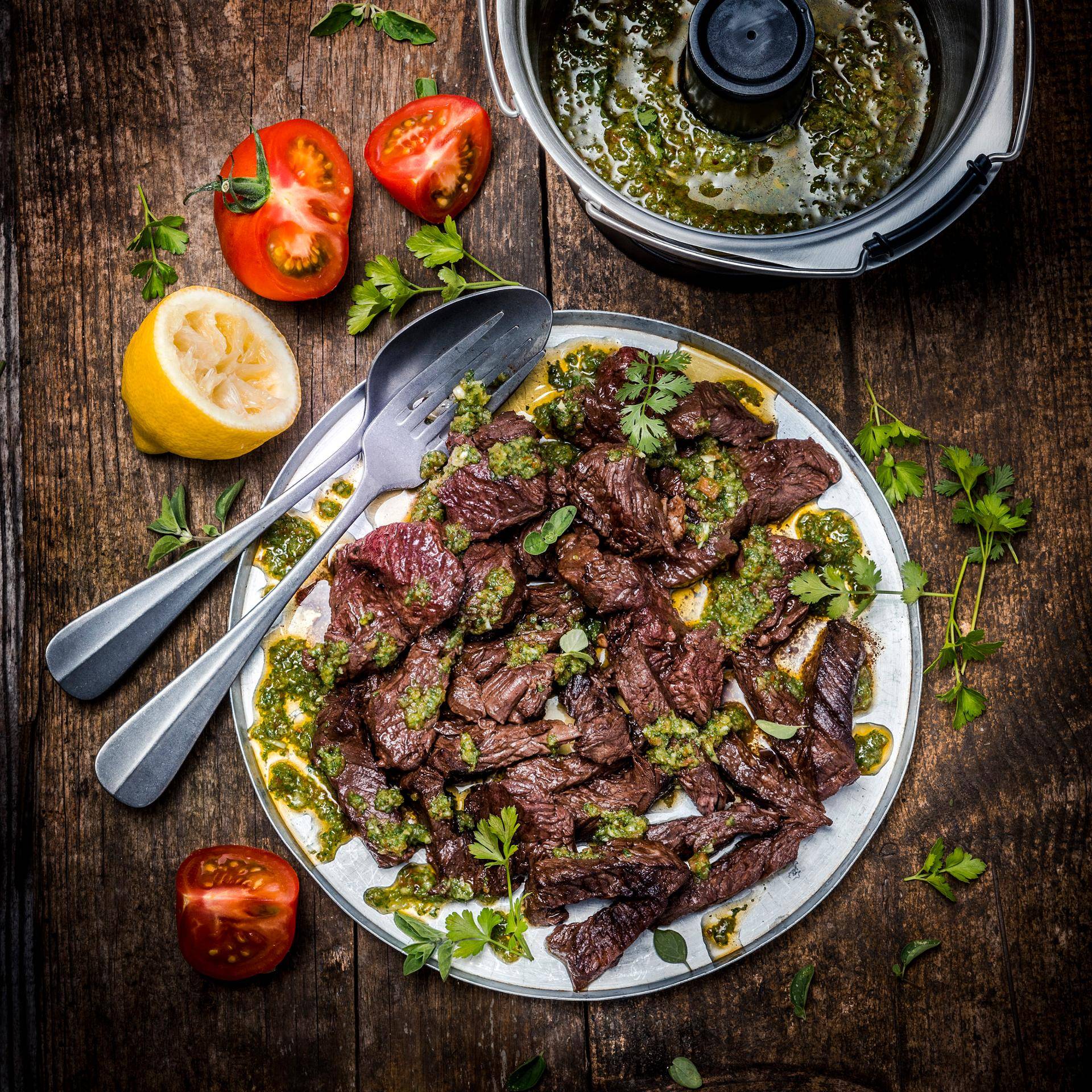 Onglet de boeuf sauce chimichuri - Recette Companion Connect XL | Moulinex