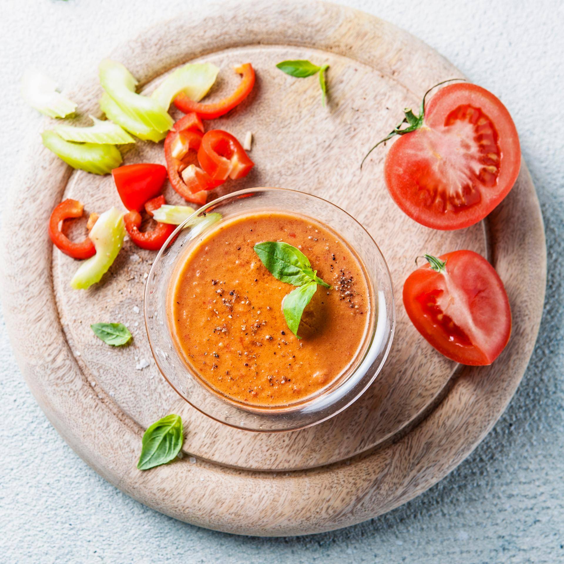 Gaspacho de tomates et citronnelle - Recette Quickchef | Moulinex