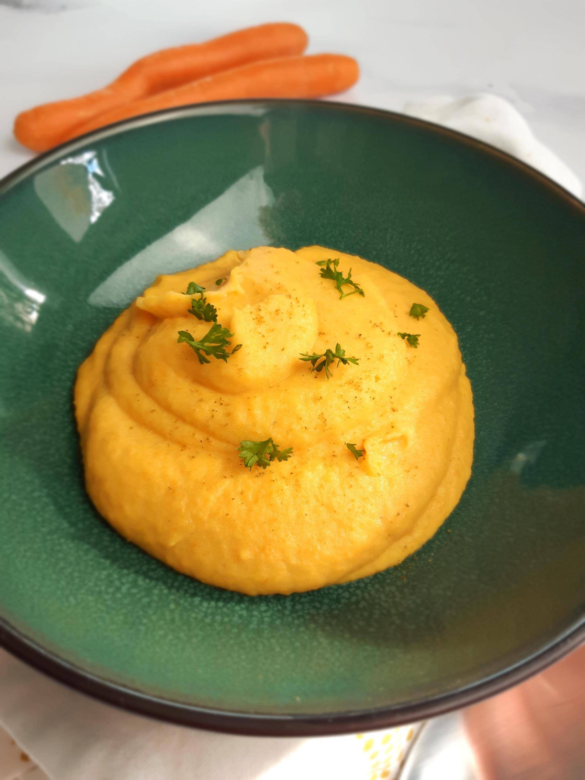 Purée de carottes pommes de terre et St Môret - Recette Companion Connect XL | Moulinex