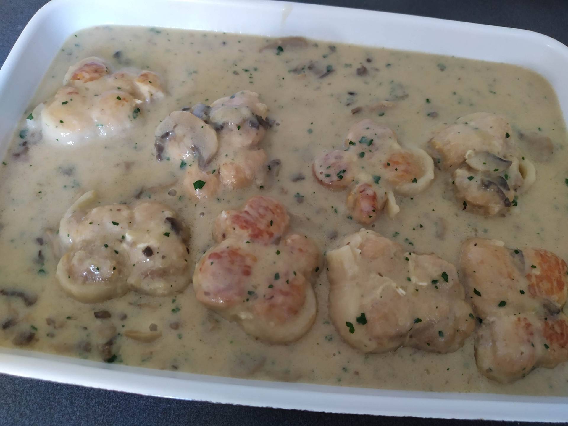 Paupiettes de dinde à la crème et champignons - Recette Cookeo | Moulinex