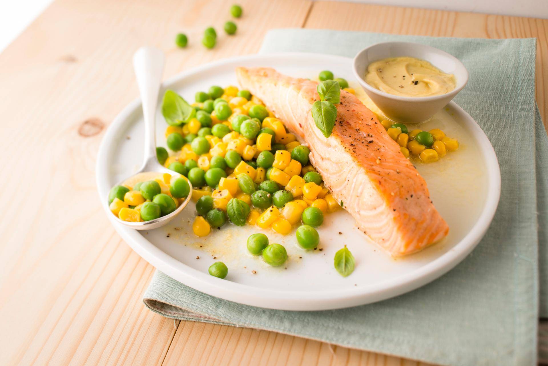 Saumon maïs et petits pois - Recette Cookeo | Moulinex