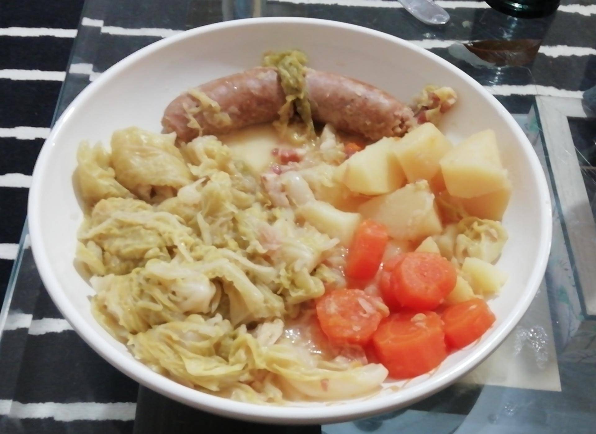 Saucisses au choux vert - Recette Cookeo | Moulinex