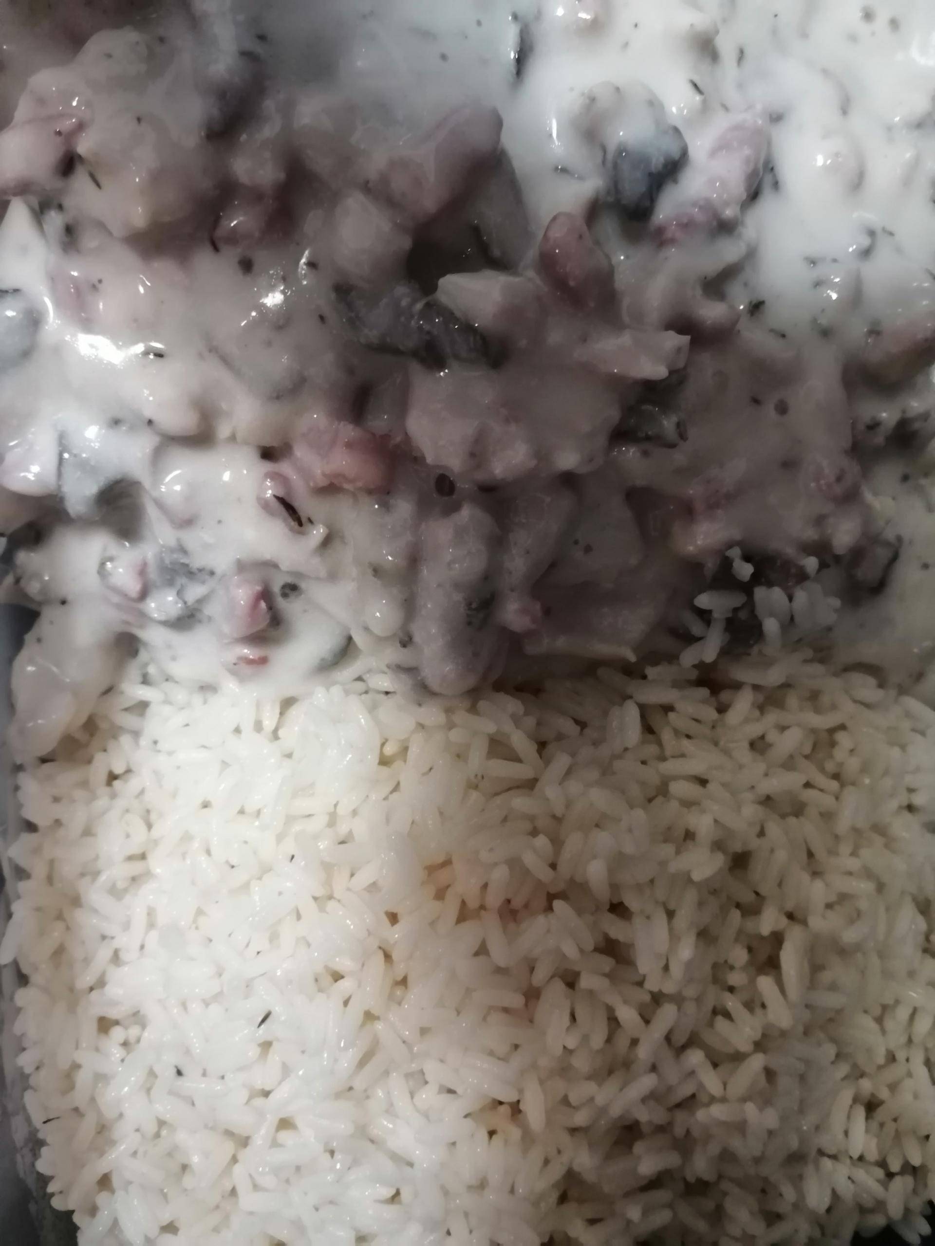 Dinde à la crème, aux lardons et aux champignons - Recette Cookeo | Moulinex