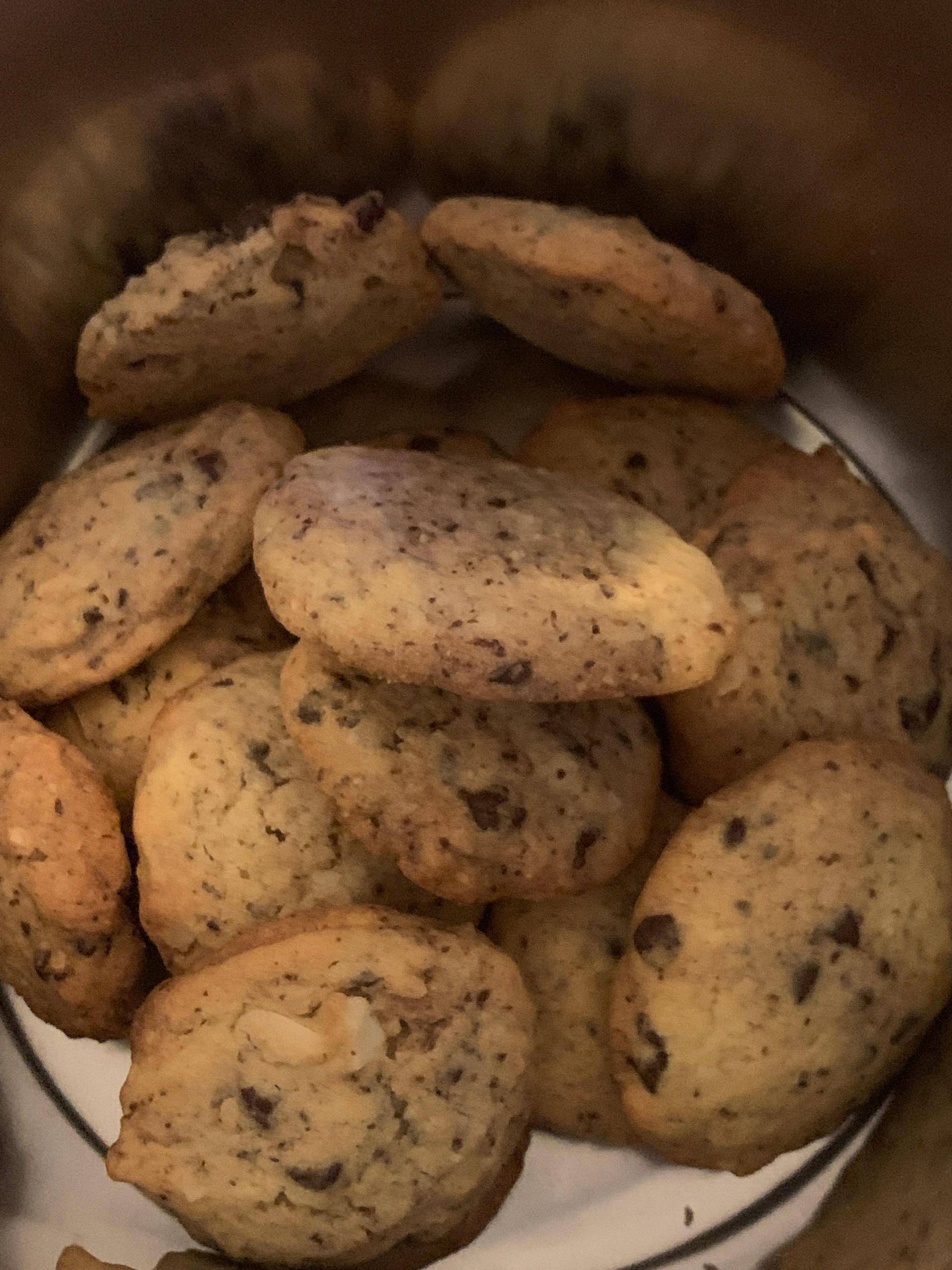 Cookies Petites de chocolat et noix de macadamia - Recette Companion | Moulinex