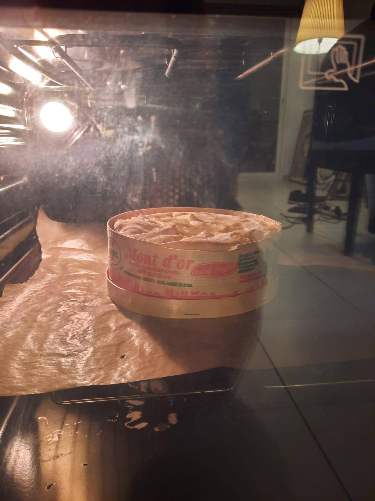 Mont d'Or et saucisse de Morteau - Recette Cookeo | Moulinex