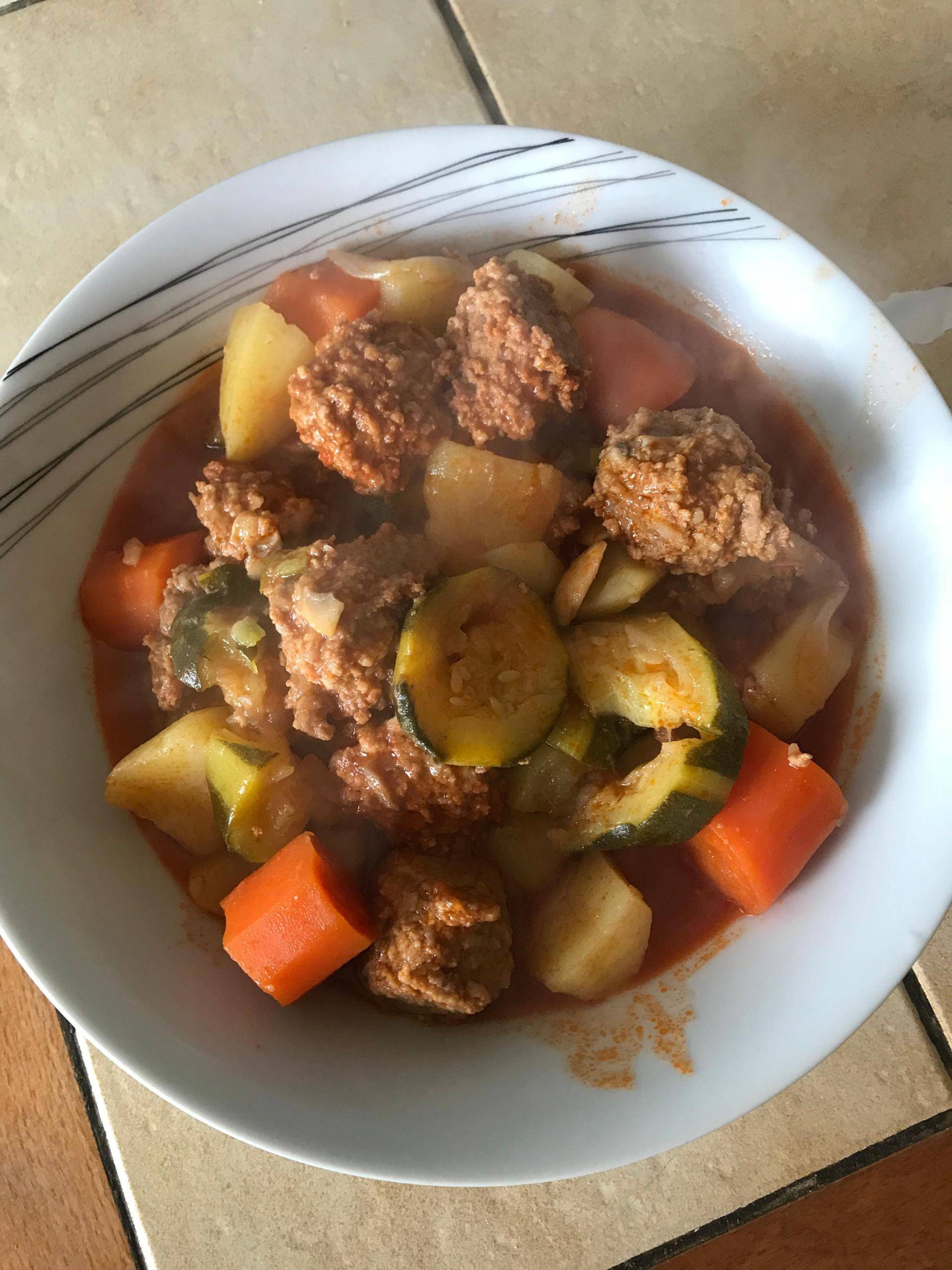 Boulette de bœuf façon ragoût aux légumes - Recette Cookeo | Moulinex