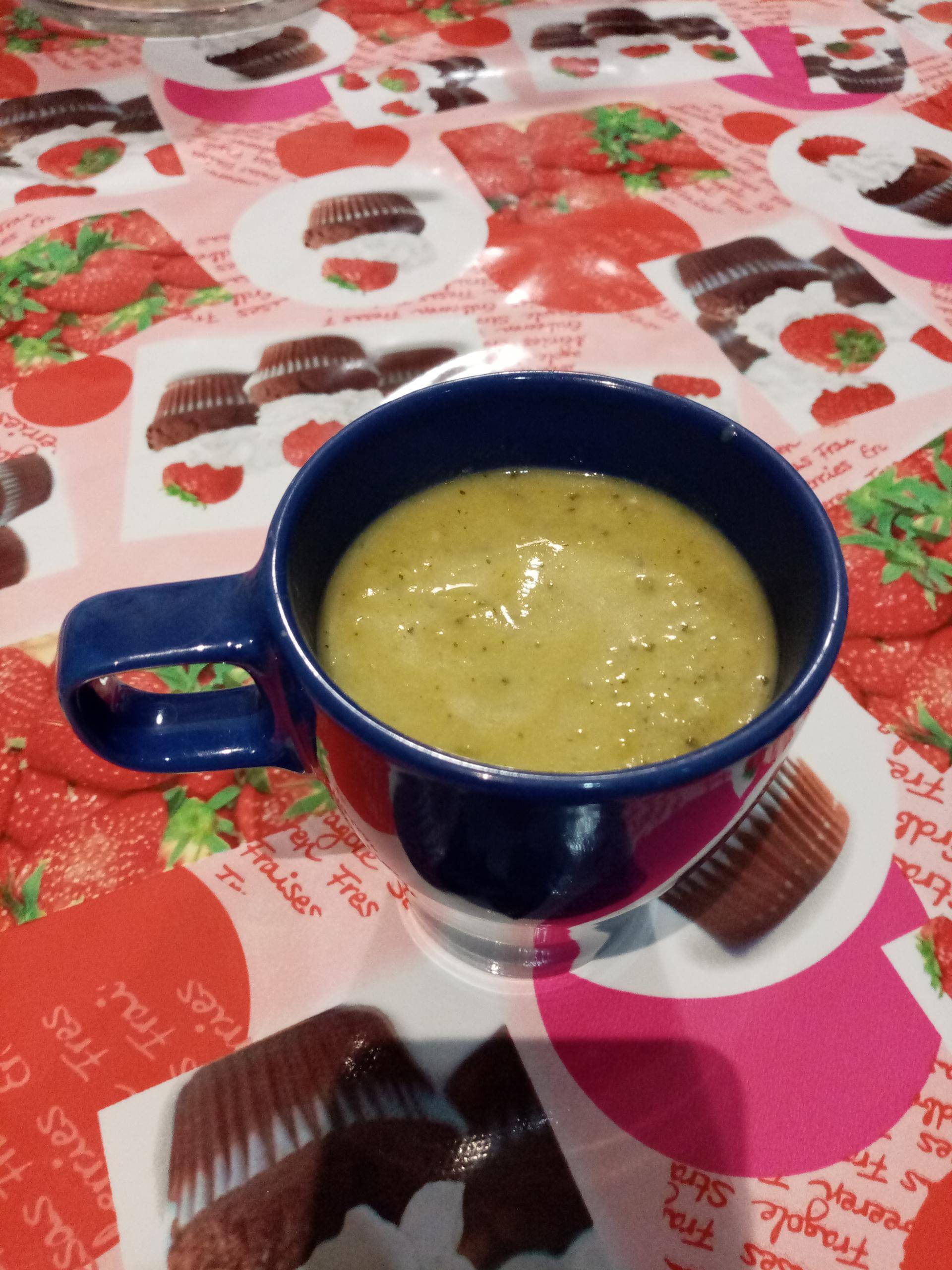 Soupe de courgettes petits pois et chèvre - Recette Cookeo | Moulinex