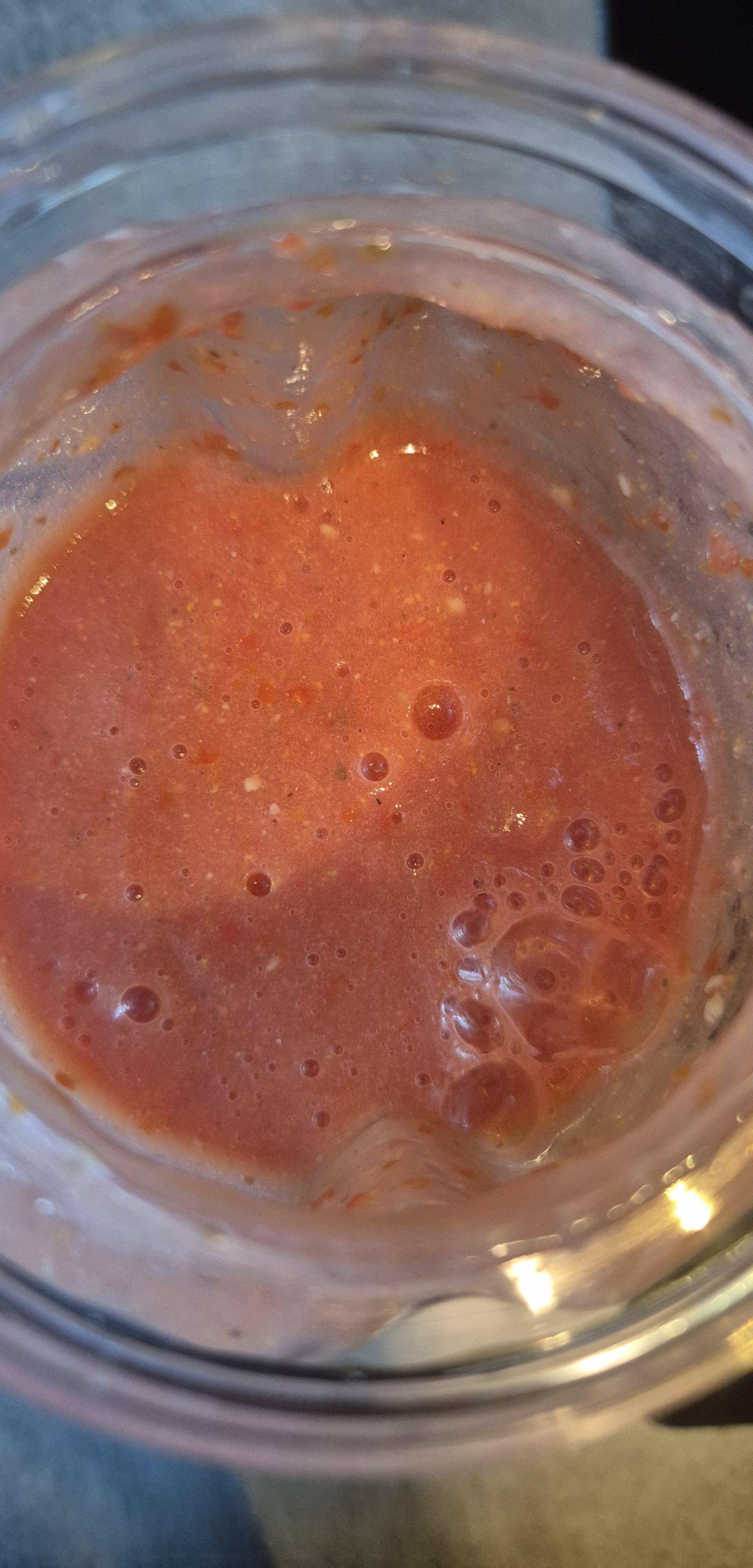 Sauce tomate pour accompagner pates - Recette Blend up | Moulinex