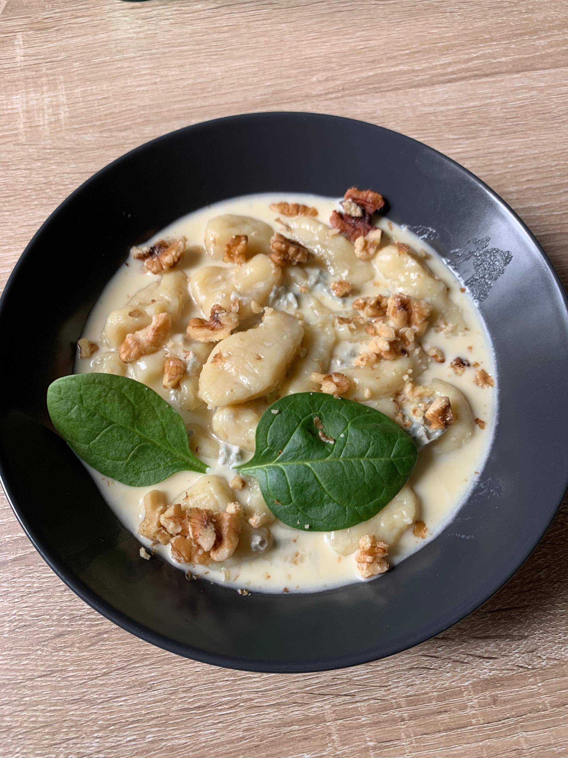 Gnocchis au gorgonzola et aux noix - Recette Companion Connect XL | Moulinex