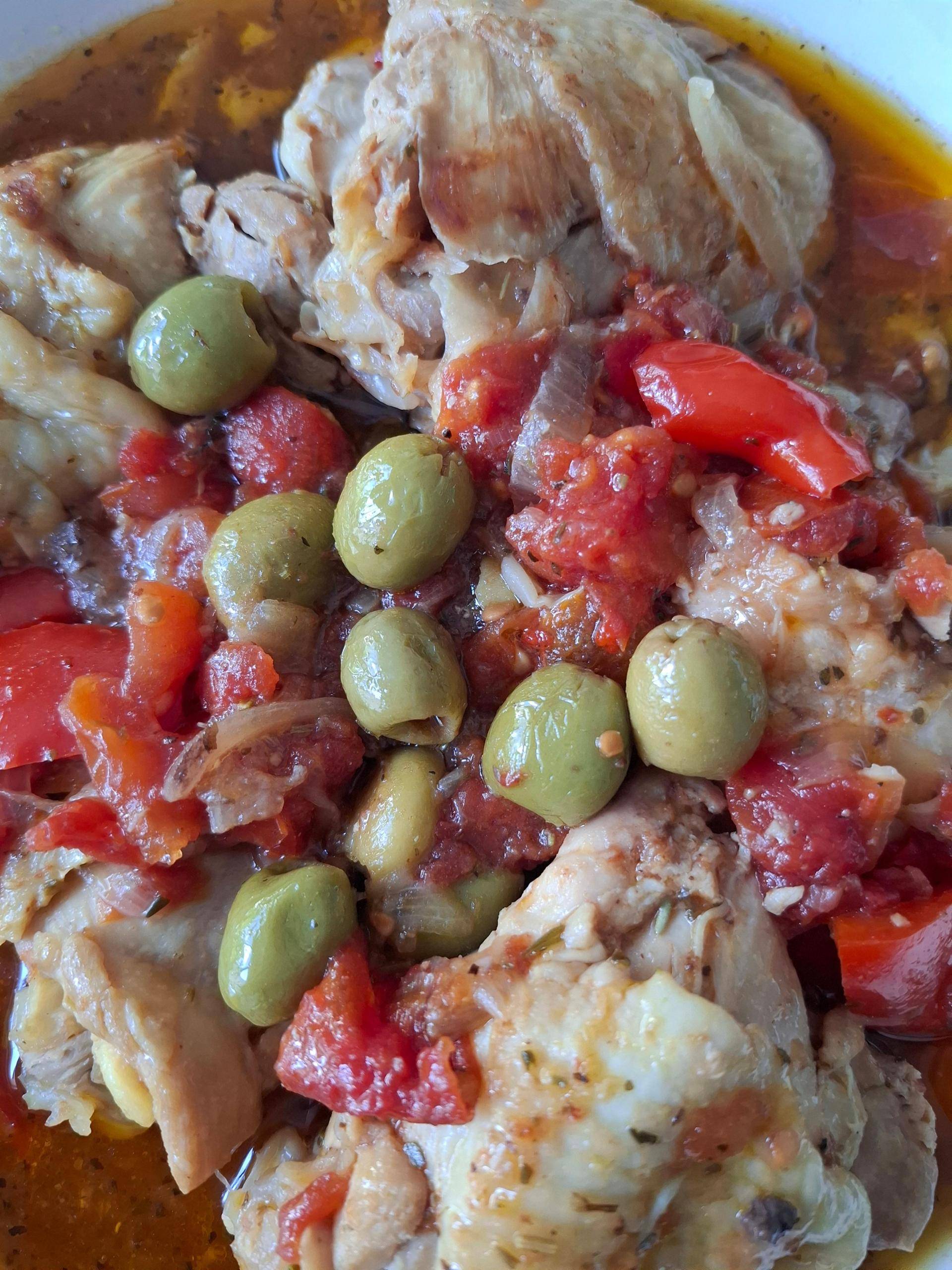 Poulet façon provençale avec olives vertes - Recette Cookeo V3 | Moulinex