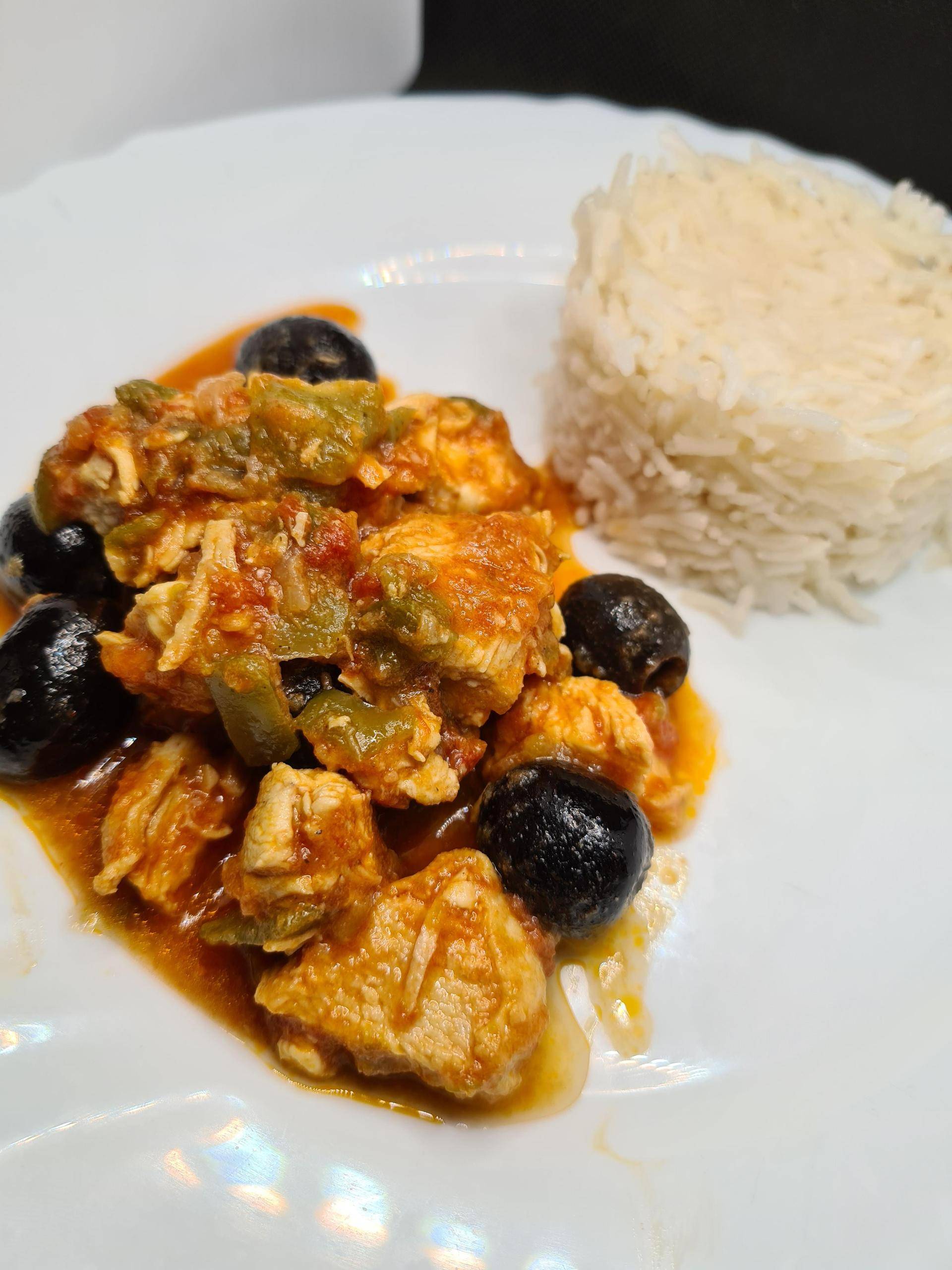 Poulet aux olives et poivrons - Recette Cookeo | Moulinex