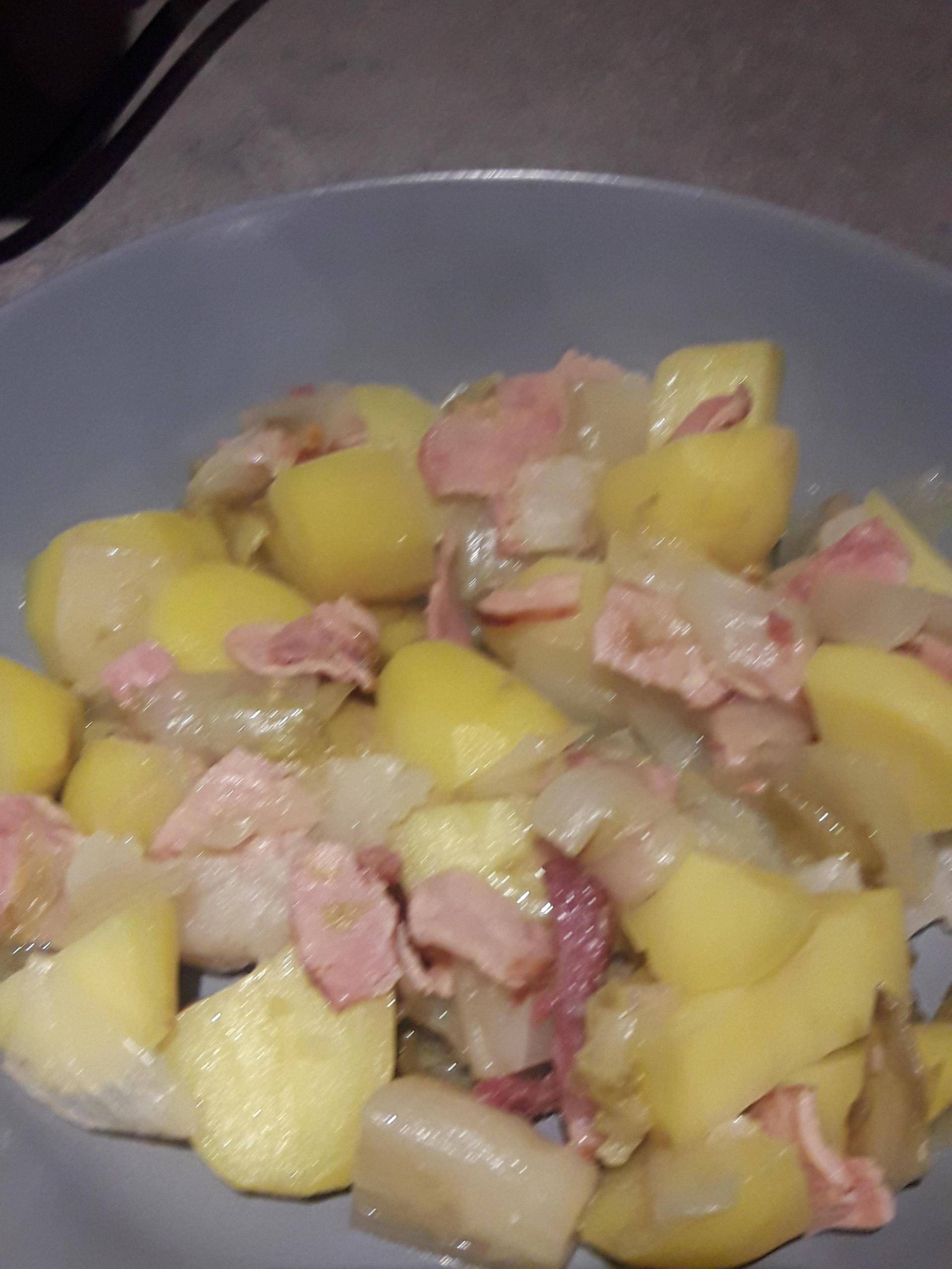 Pommes de terre et endives aux lardons et dès de jambon - Recette Cookeo | Moulinex