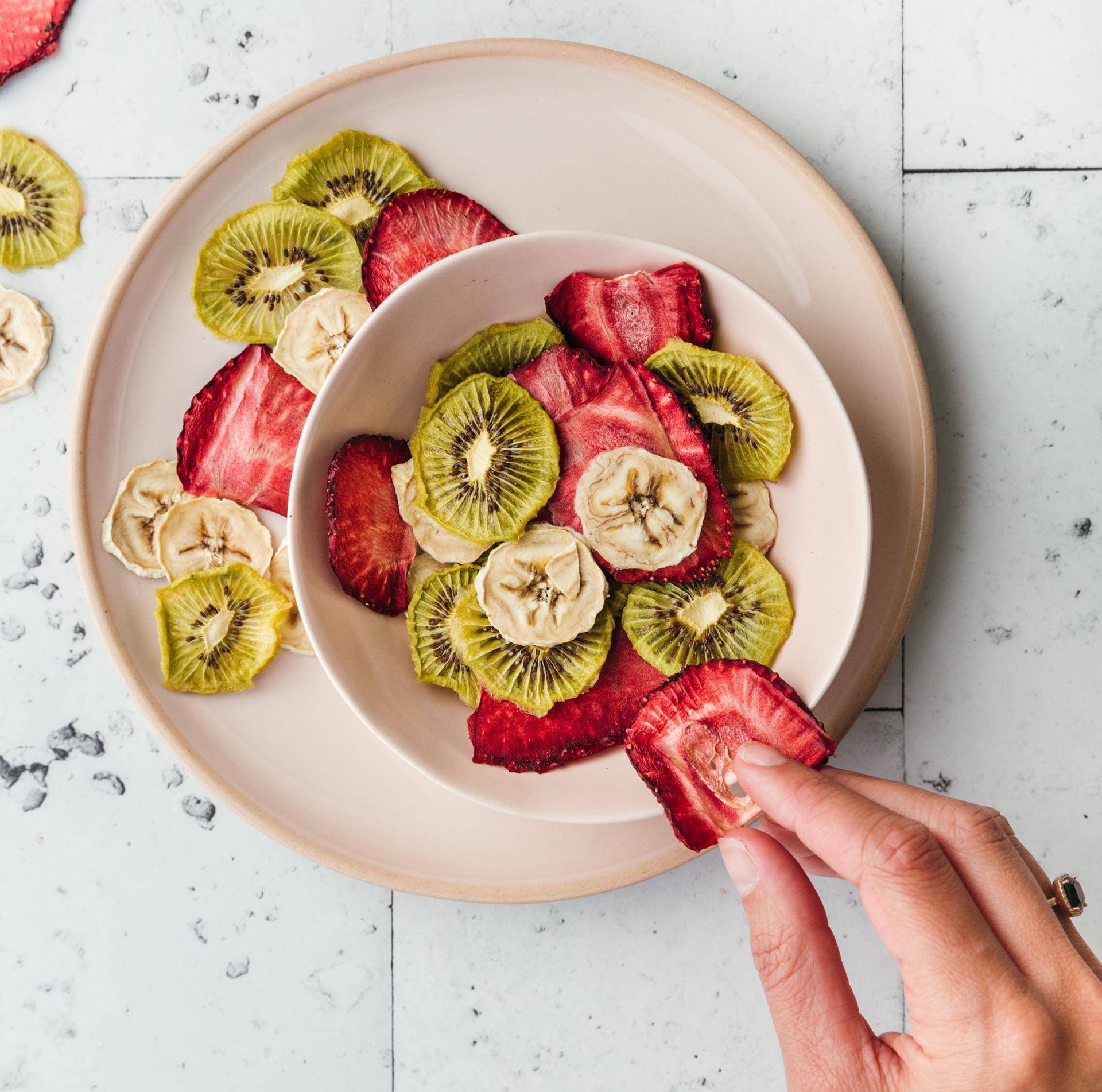 Mix de fruits déshydratés banane, kiwi, fraise - Recette EASY FRY & GRILL 2 in 1 DIGITAL | Moulinex