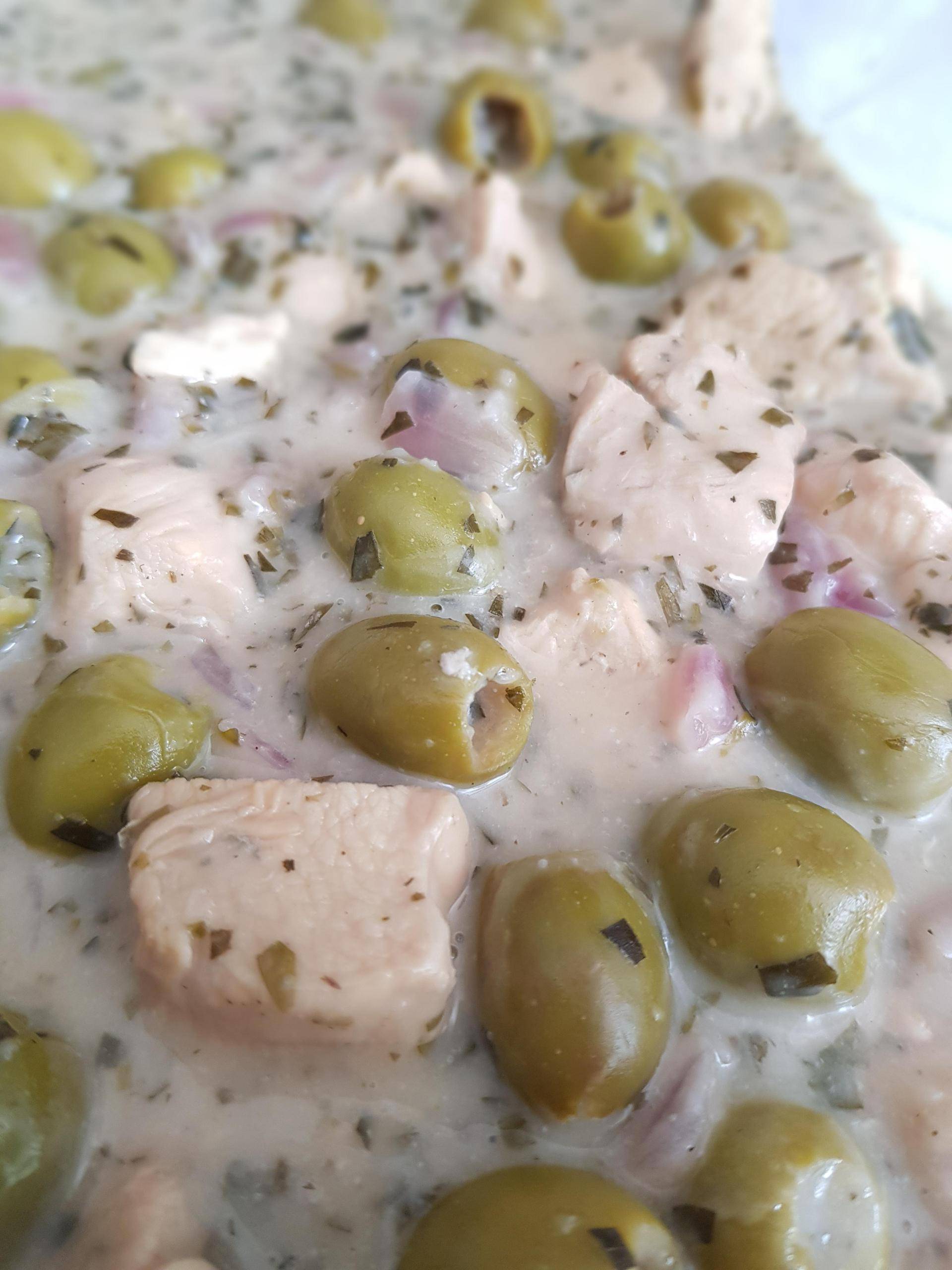 Sauté de poulet à l'estragon et aux olives - Recette Cookeo | Moulinex