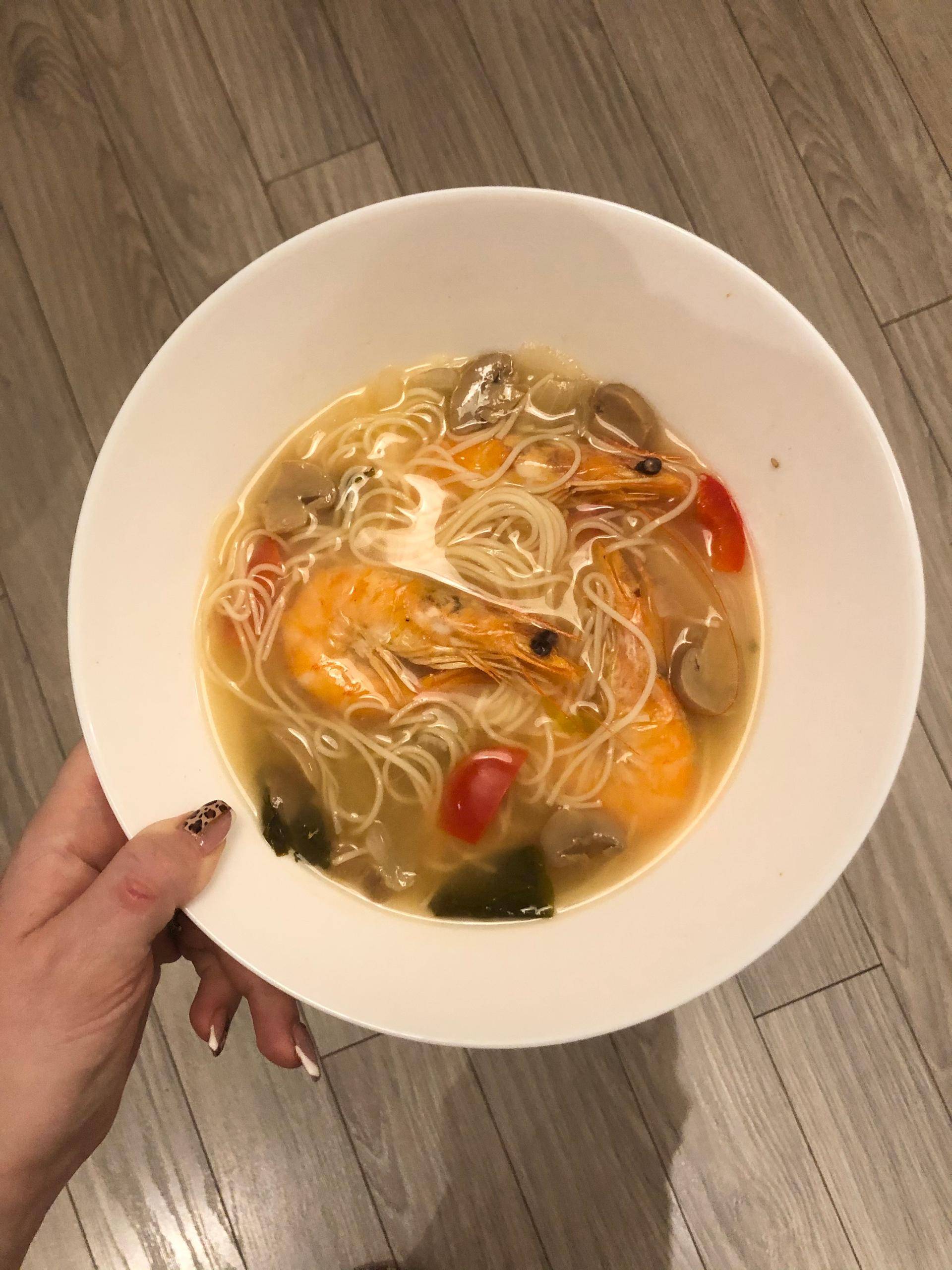 Soupe Thaï de crevettes et nouilles - Recette Cookeo | Moulinex