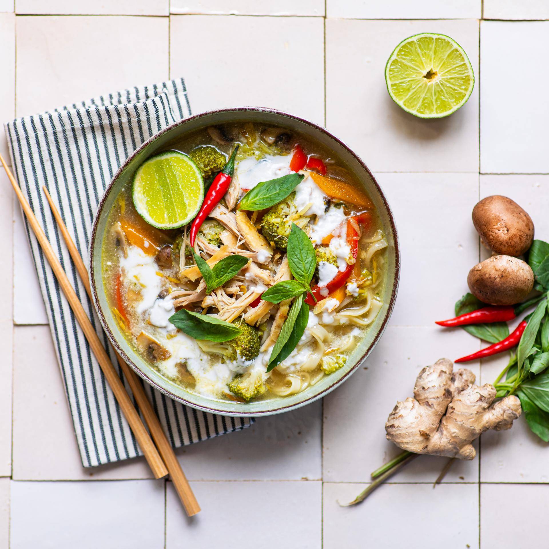 Soupe thaï de poulet rôti - Recette Cookeo Mini | Moulinex