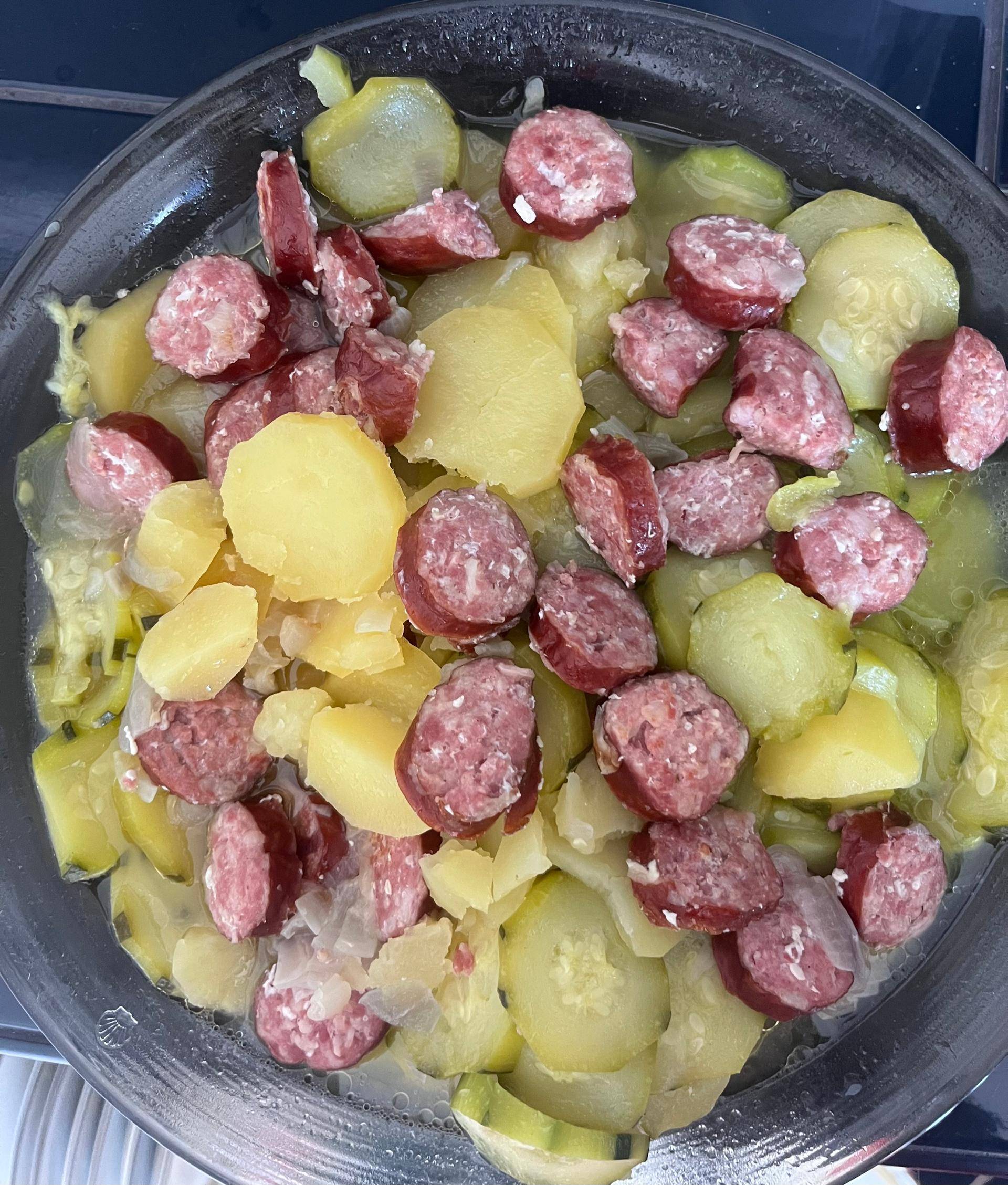 SAUCISSES FUMÉES - COURGETTES - POMMES DE TERRE - Recette Cookeo V3 | Moulinex