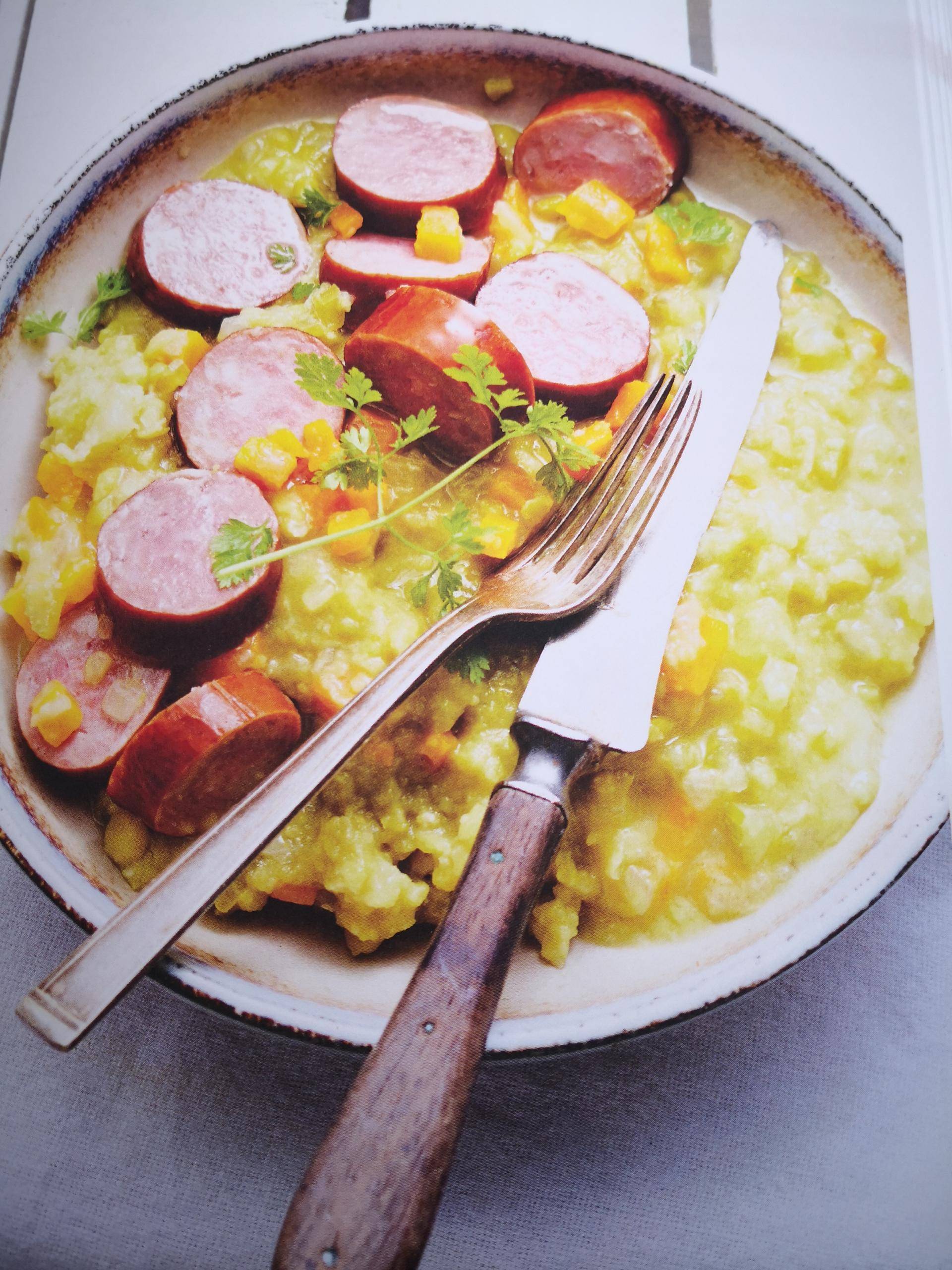 Pois cassés à la saucisse fumée - Recette Companion Connect XL | Moulinex
