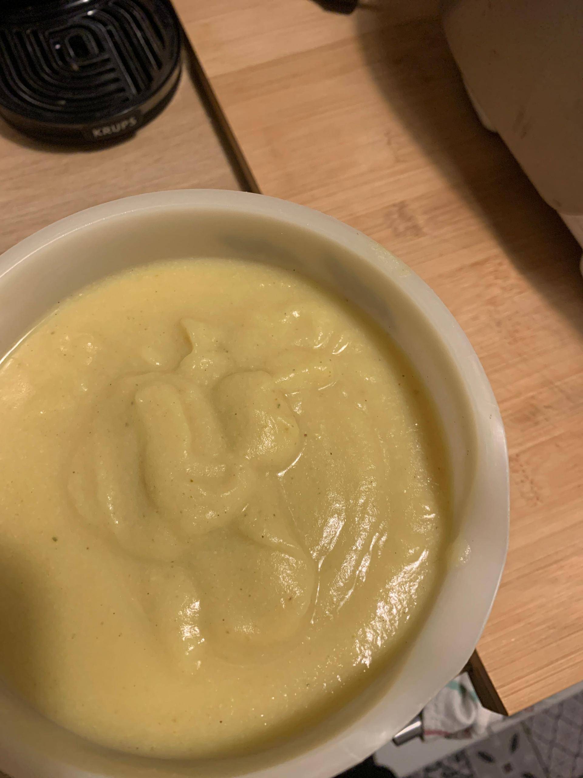 Soupe de chou fleur et parmesan - Recette Companion Connect | Moulinex