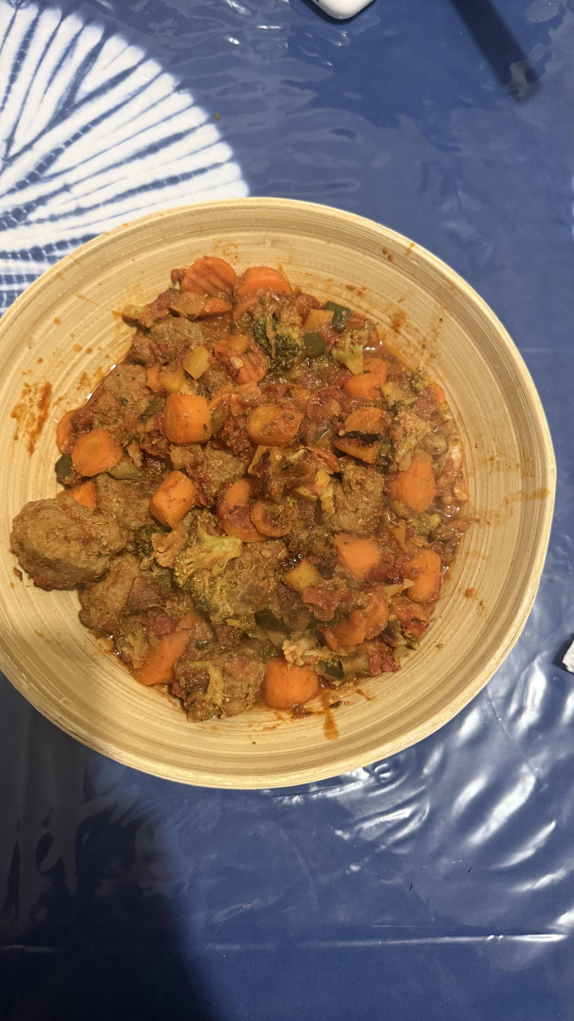 Boulettes de viande, carottes et légumes surgelés - Recette Cookeo V3 | Moulinex