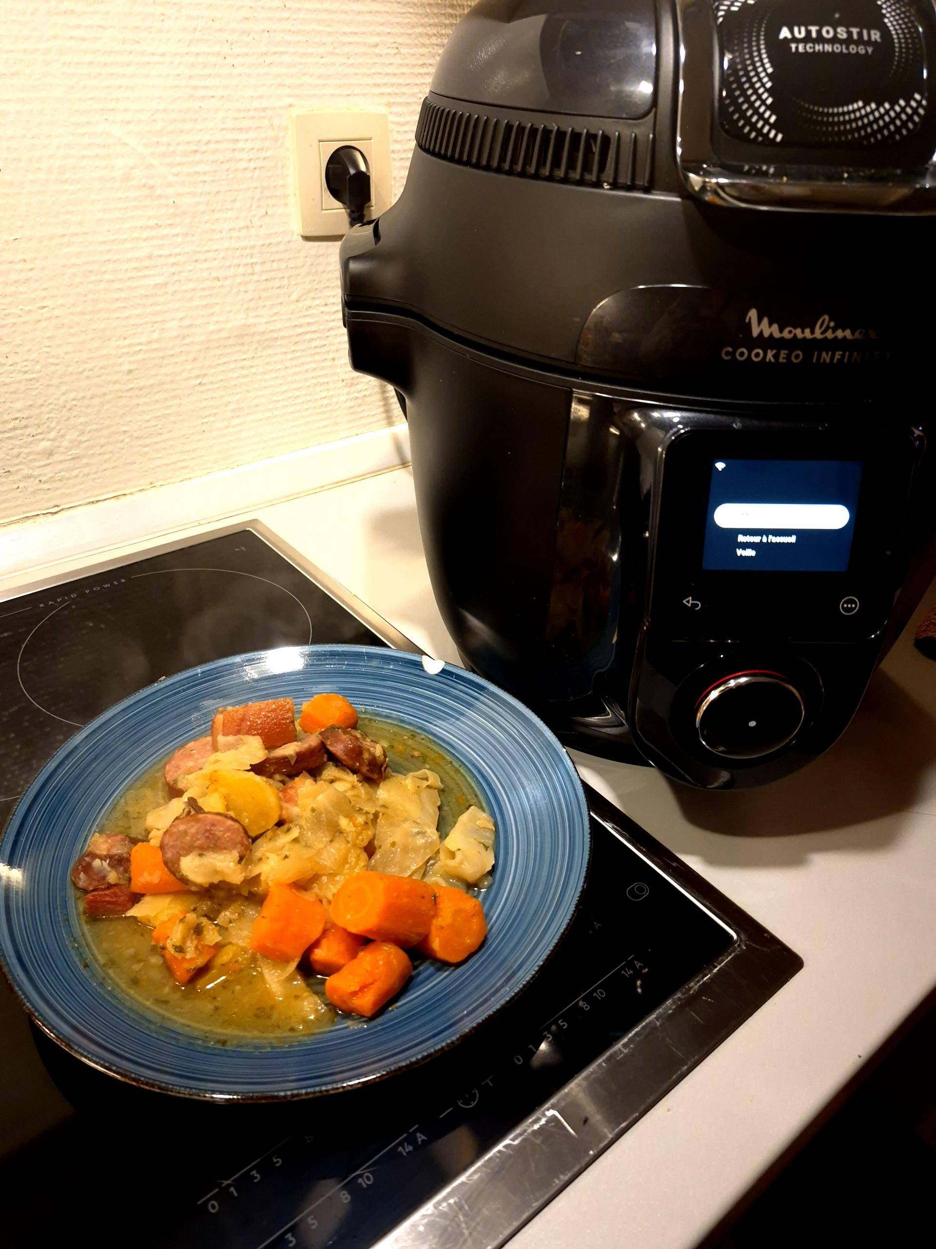 Potée aux choux et saucisses de Morteau - Recette Cookeo Infinity Autostir | Moulinex