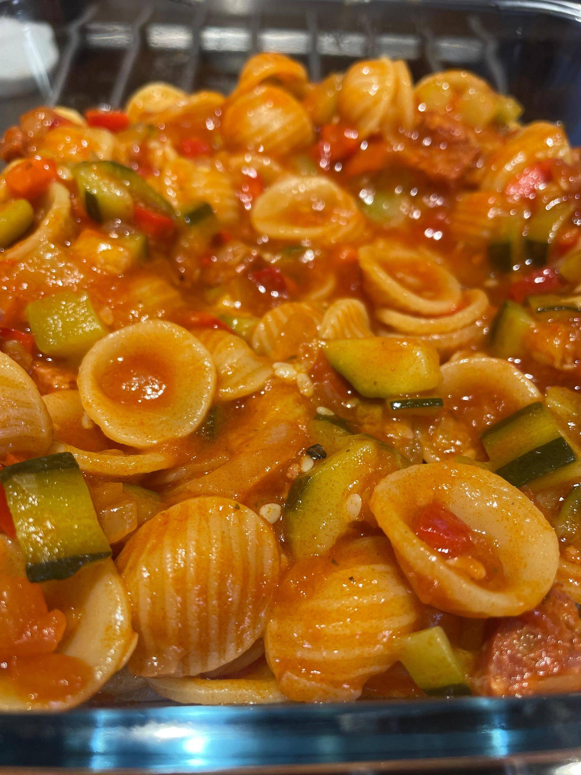 Pâtes aux courgettes, poivrons et chorizo - Recette Cookeo | Moulinex