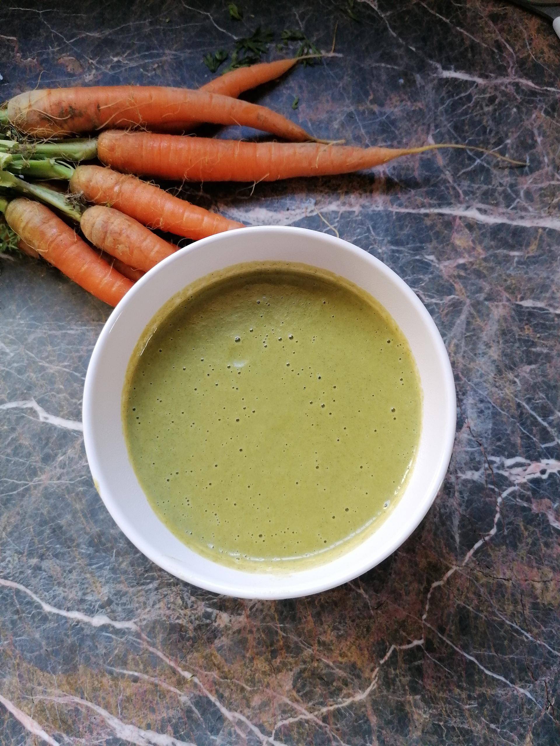 Soupe fanes de carottes - Recette Companion | Moulinex