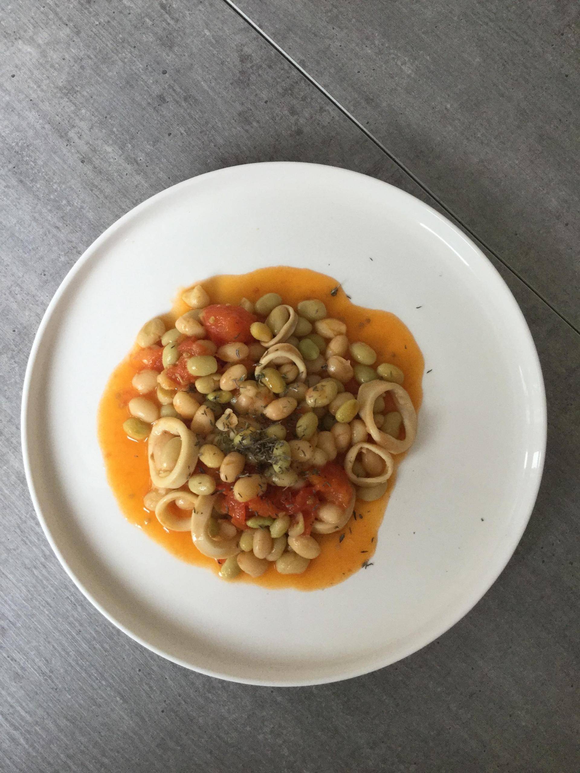 Calamars vapeurs, tomates et haricots - Recette Cookeo | Moulinex