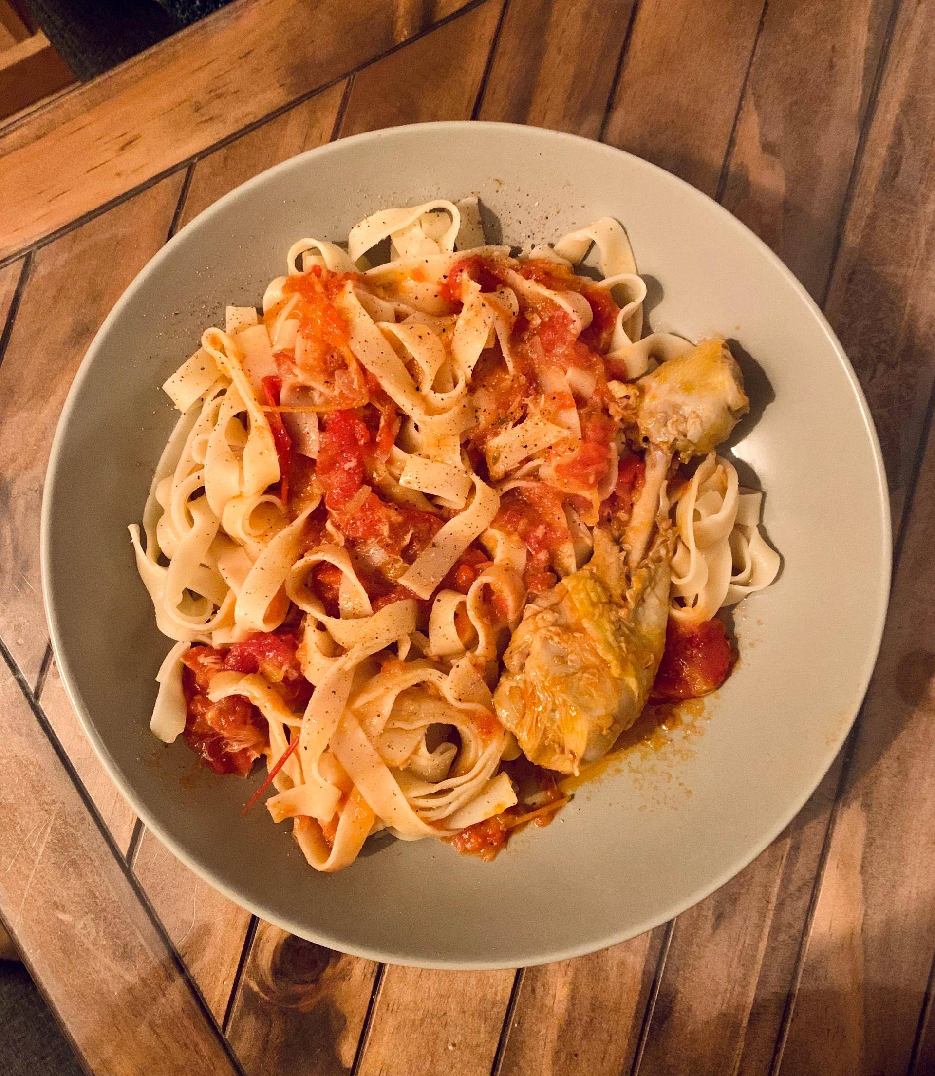 Poulet Basquaise aux olives vertes - Recette Companion Connect XL | Moulinex