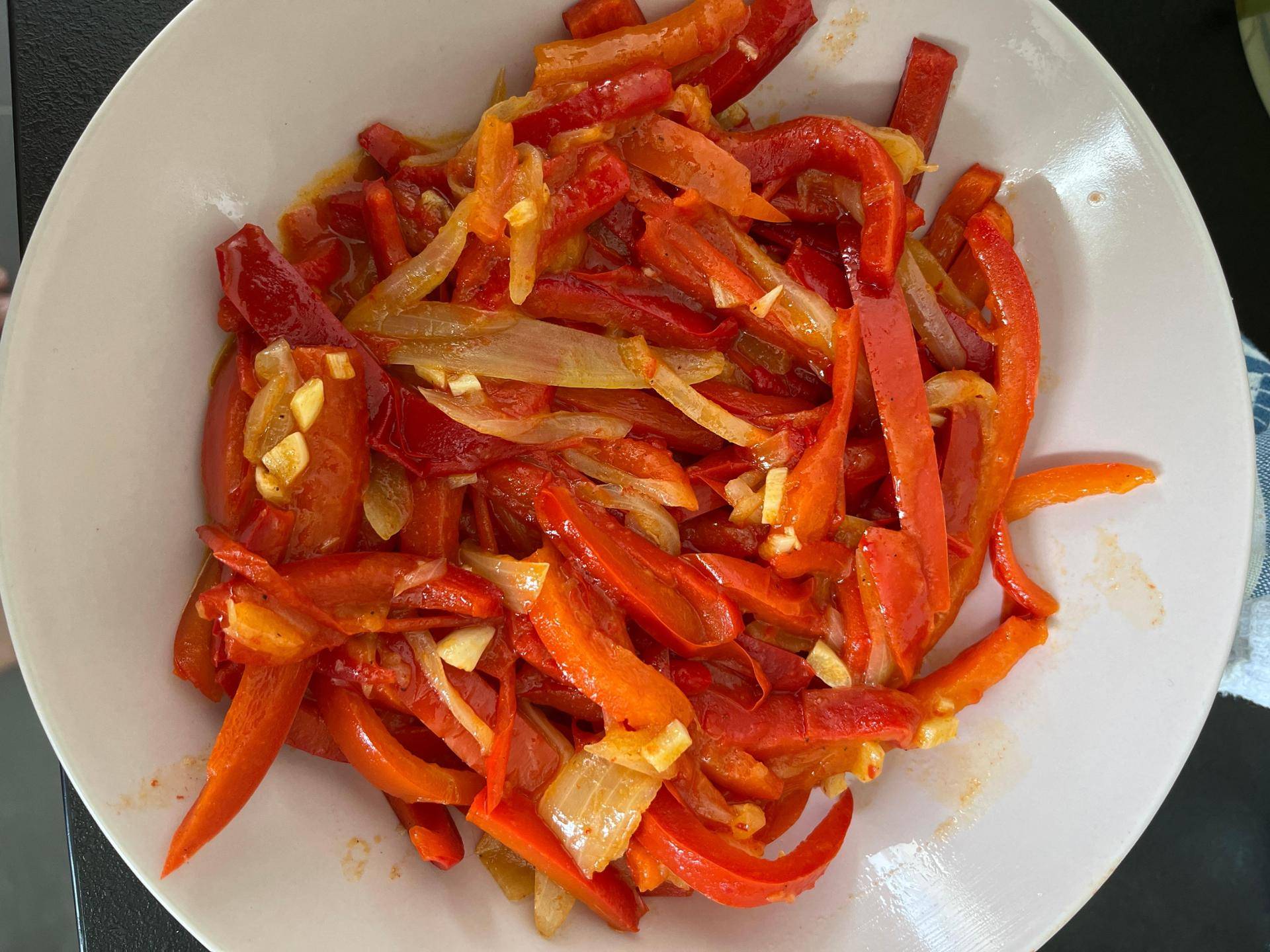 Poêle de poivrons oignons sauce soja - Recette Companion Connect | Moulinex
