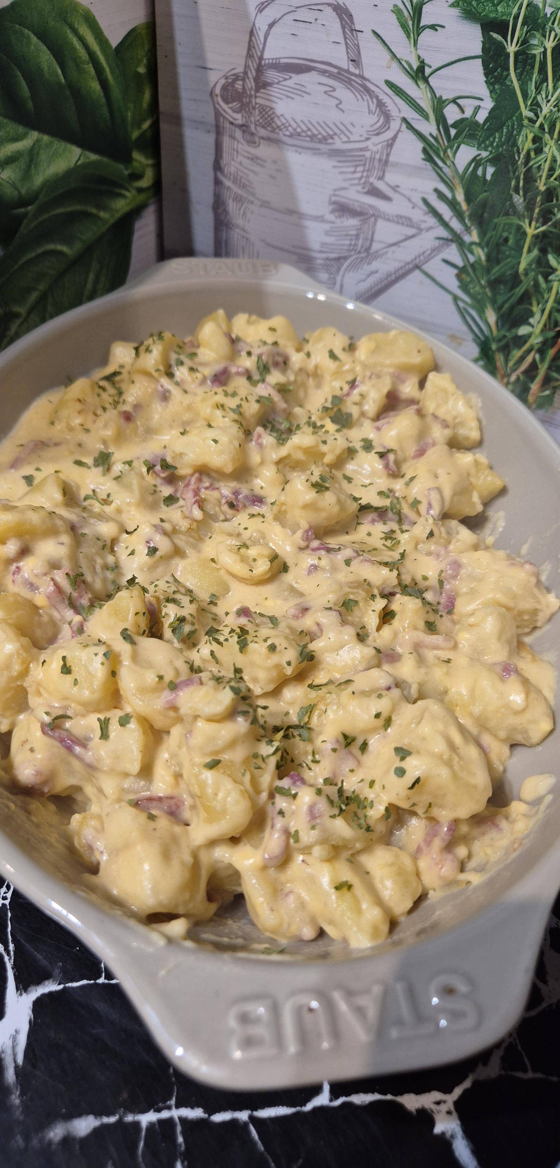 Pommes de terre crémeuses lardons et cheddar gratinées - Recette Cookeo Infinity Autostir | Moulinex