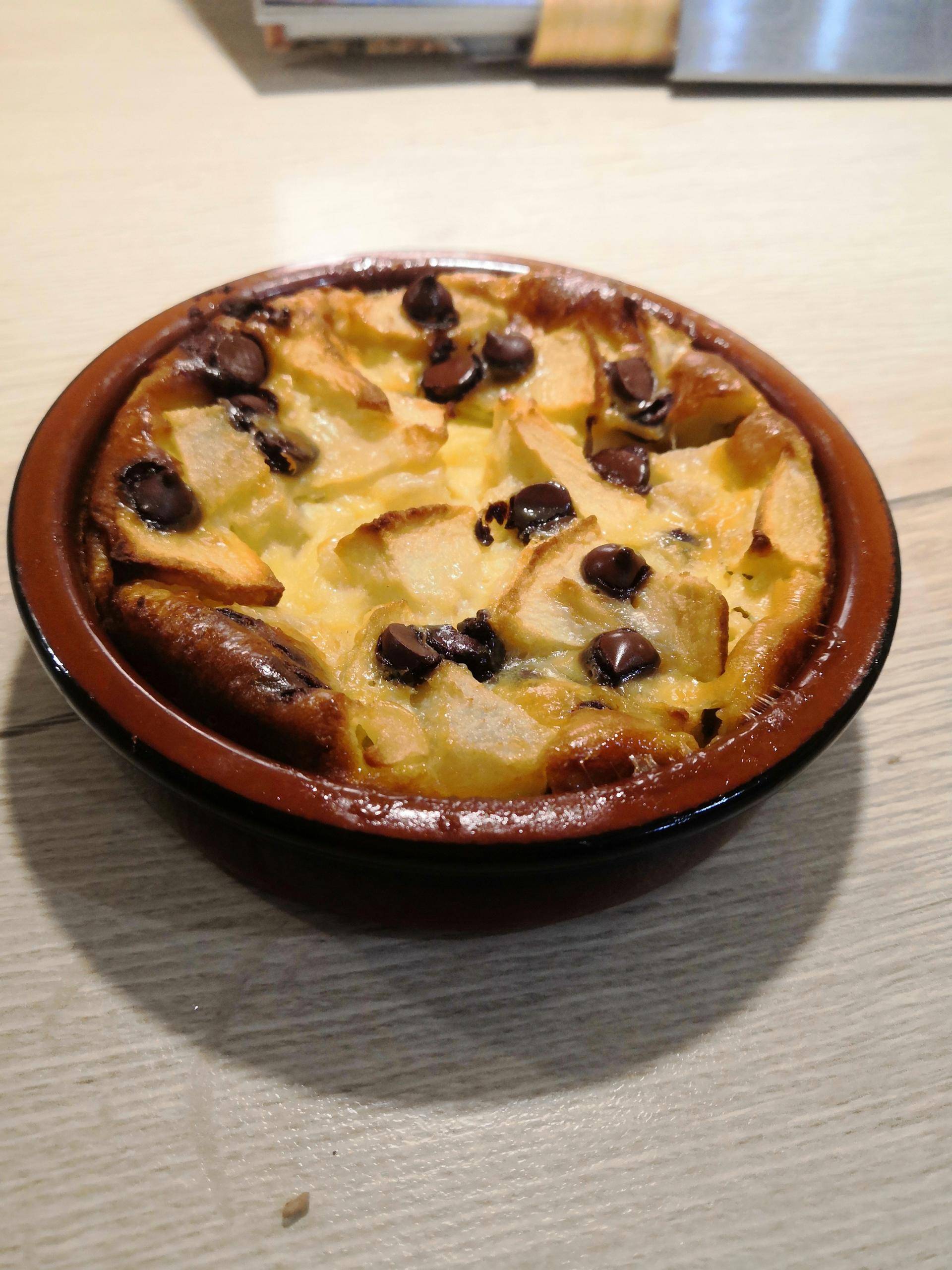 Clafoutis pommes poires pépites chocolat - Recette Companion Connect XL | Moulinex