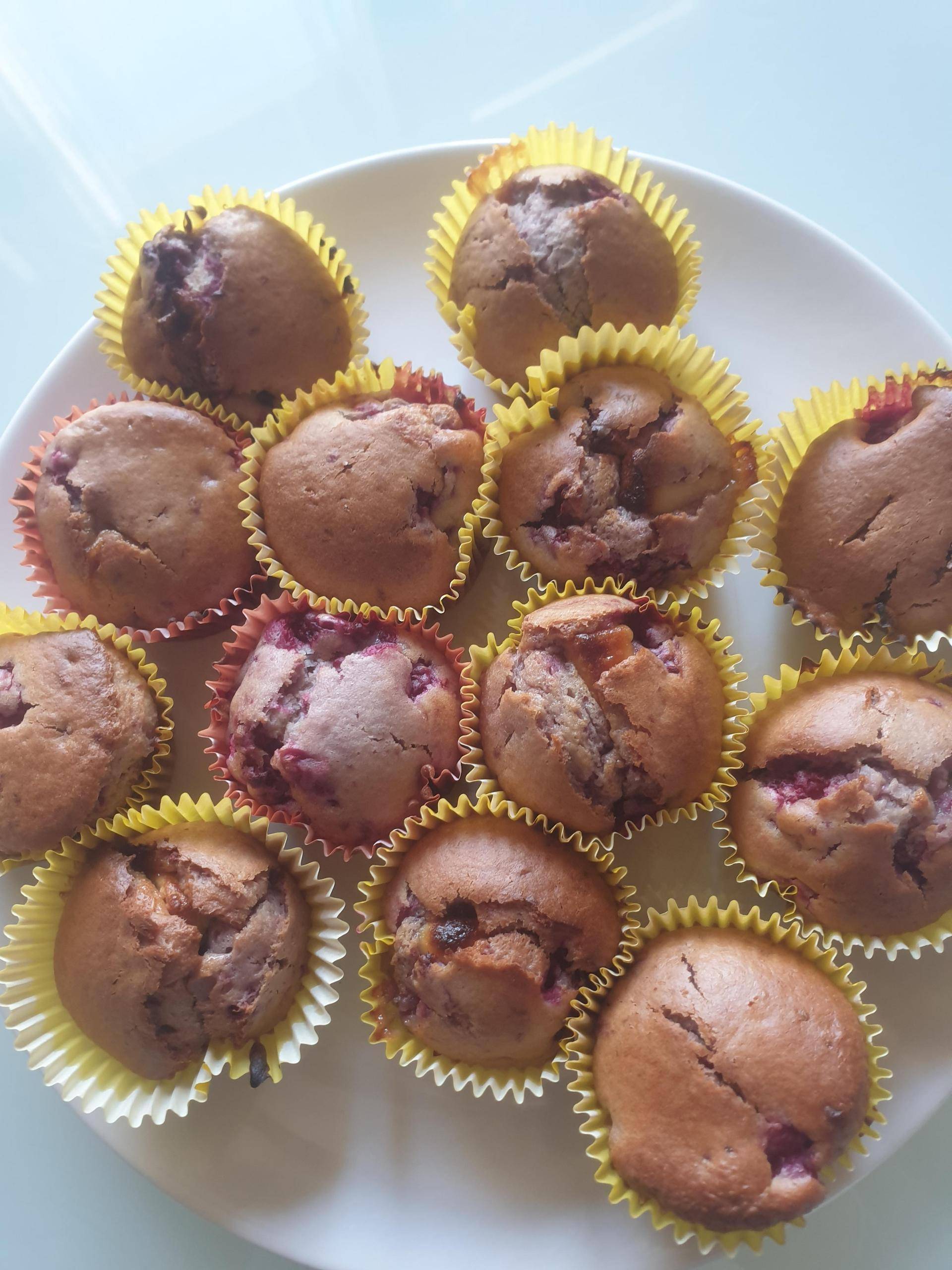 MUFFINS À LA FRAMBOISE ET CHOCOLAT BLANC - Recette Companion Connect XL | Moulinex