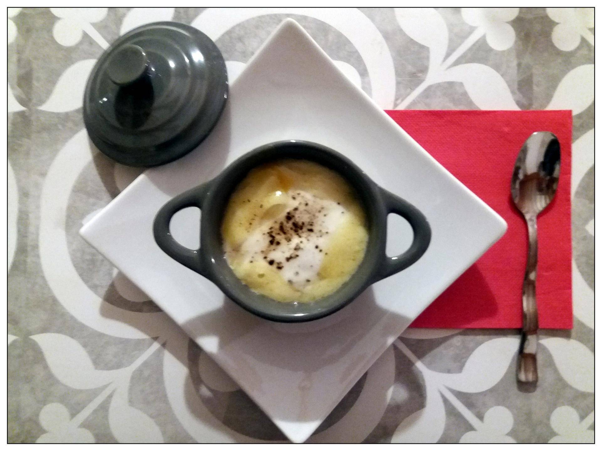 Oeuf cocotte fromage & lardons - Recette Cookeo | Moulinex