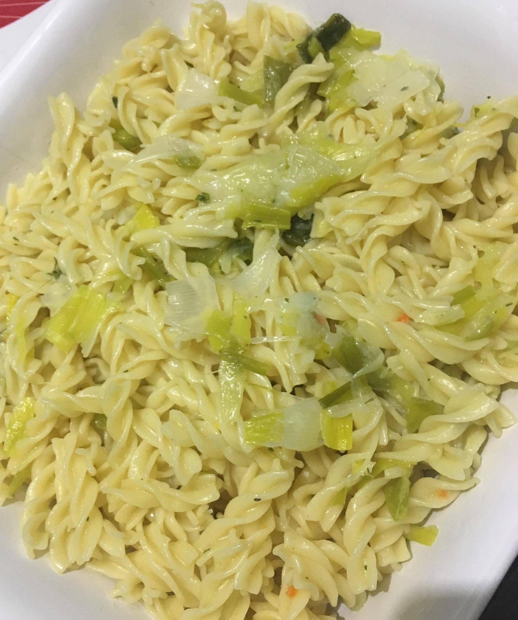 Pâtes aux poireaux toutes simples - Recette Cookeo | Moulinex