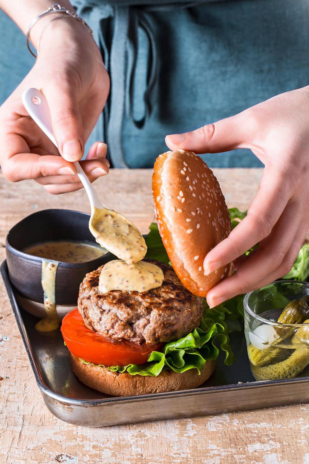 Hamburger deluxe - Recette Easy Fry XL Surface | Moulinex