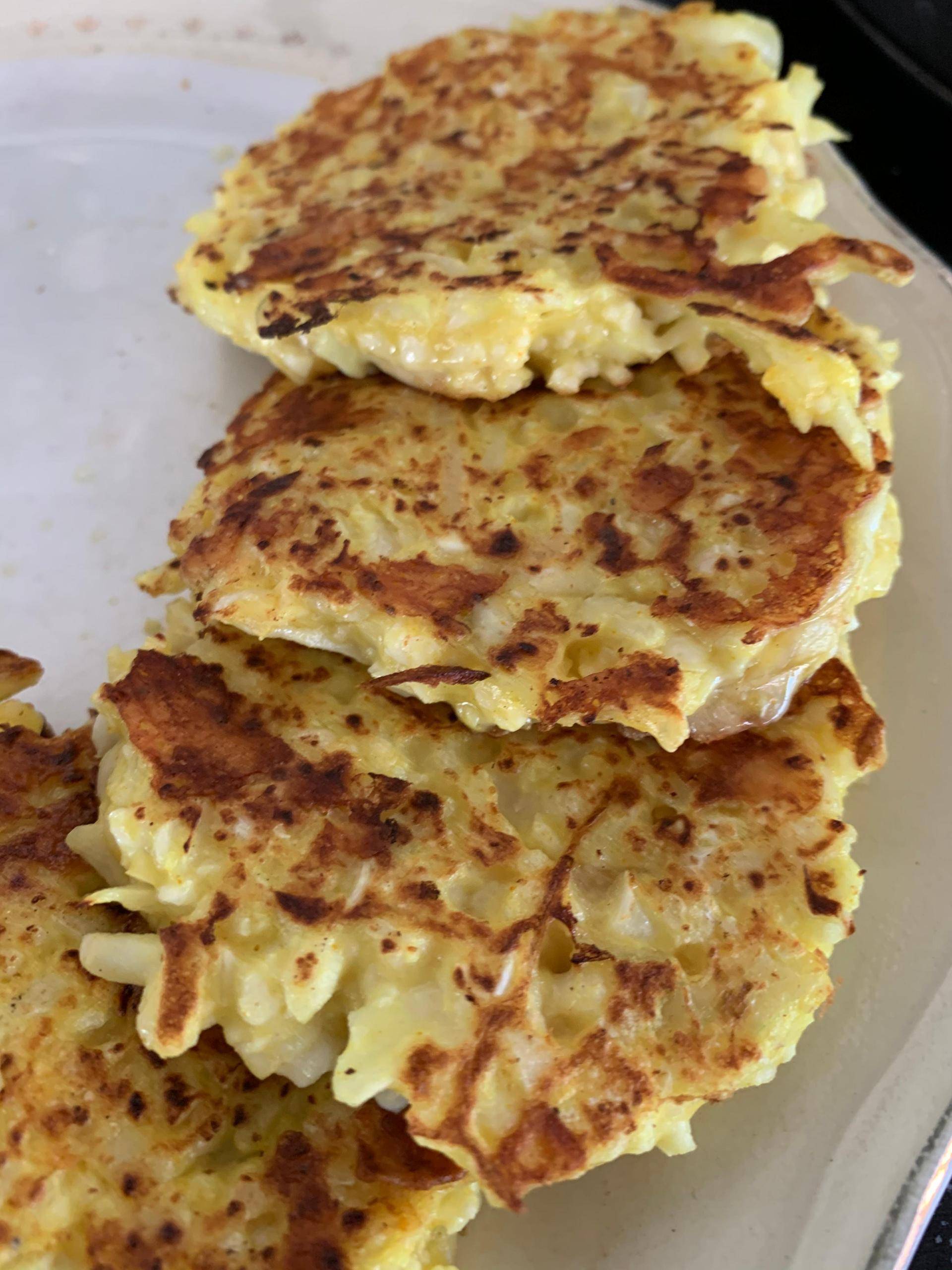 Galette de chou-fleur, fromage et curcuma - Recette Companion Connect XL | Moulinex