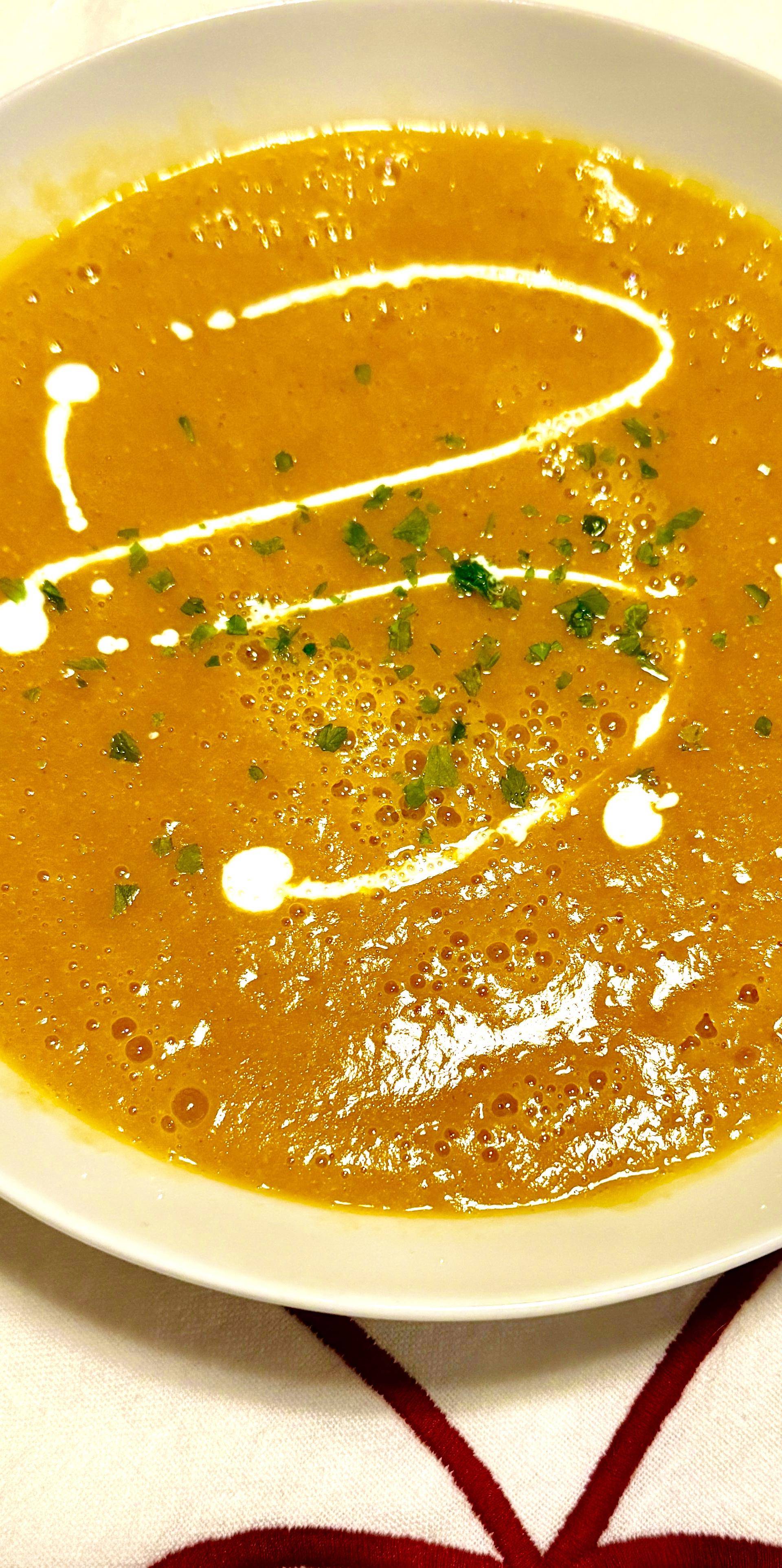 Velouté de lentilles corail - Recette Companion Connect XL | Moulinex